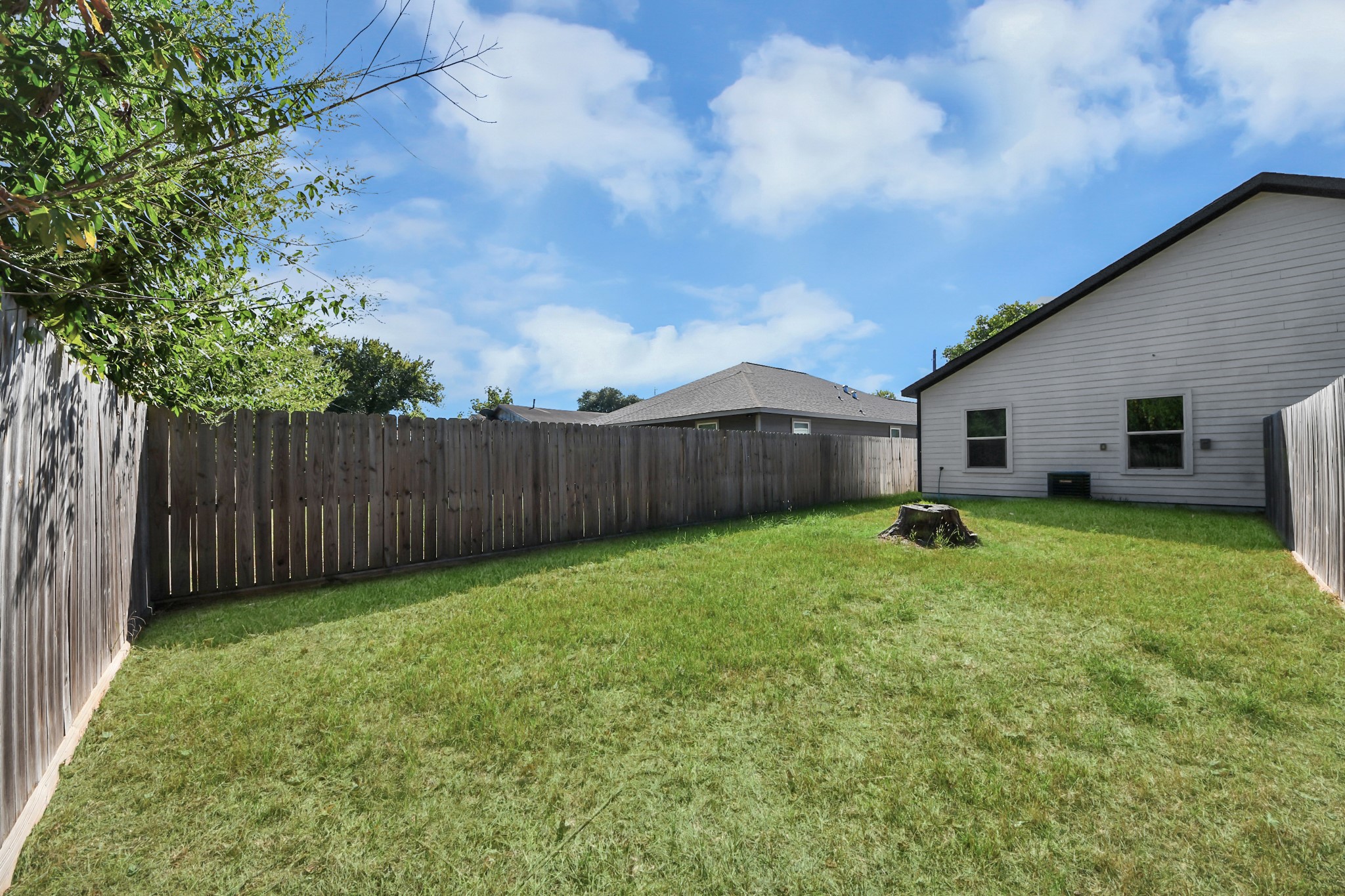 7502 Sandle Street B Property Photo 34