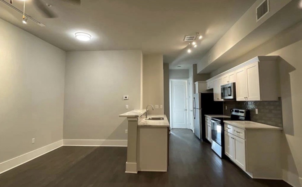 2727 Houston Avenue 209 Property Photo 5
