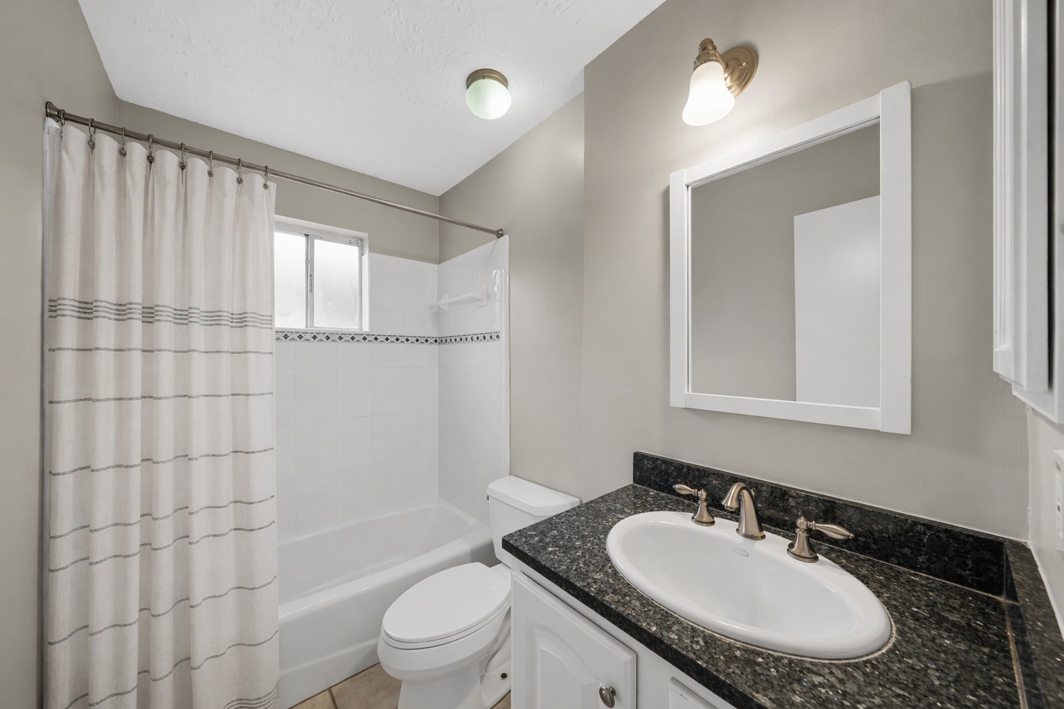 16826 Cobble Ridge Drive Property Photo 25