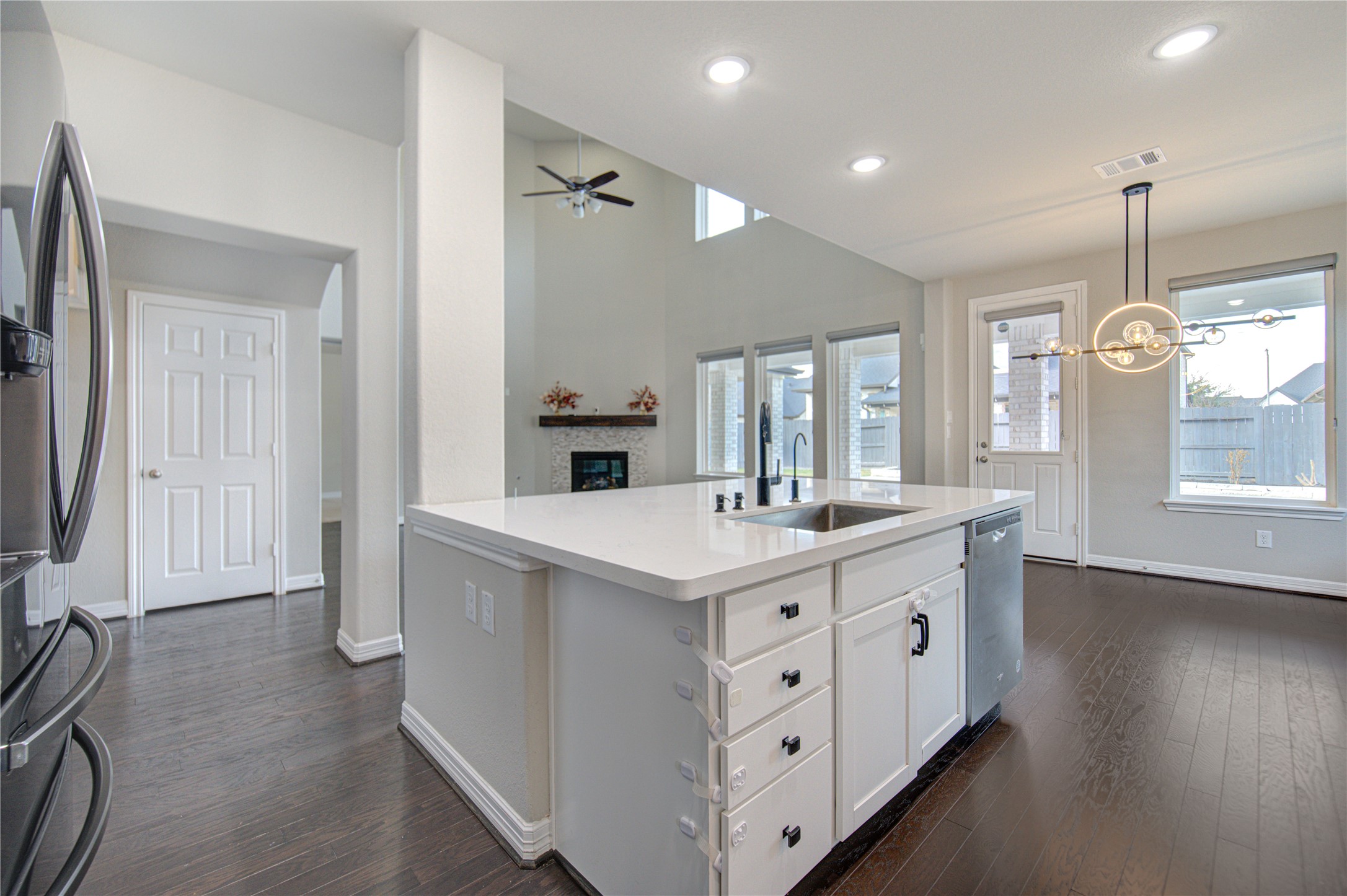 28918 Woods Rose Court Property Photo 12