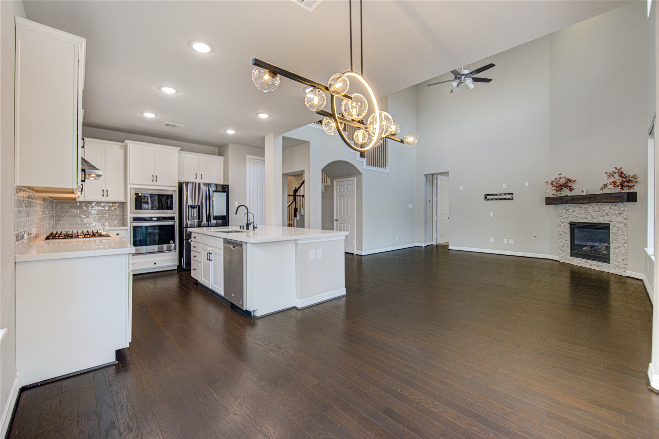 28918 Woods Rose Court Property Photo 16