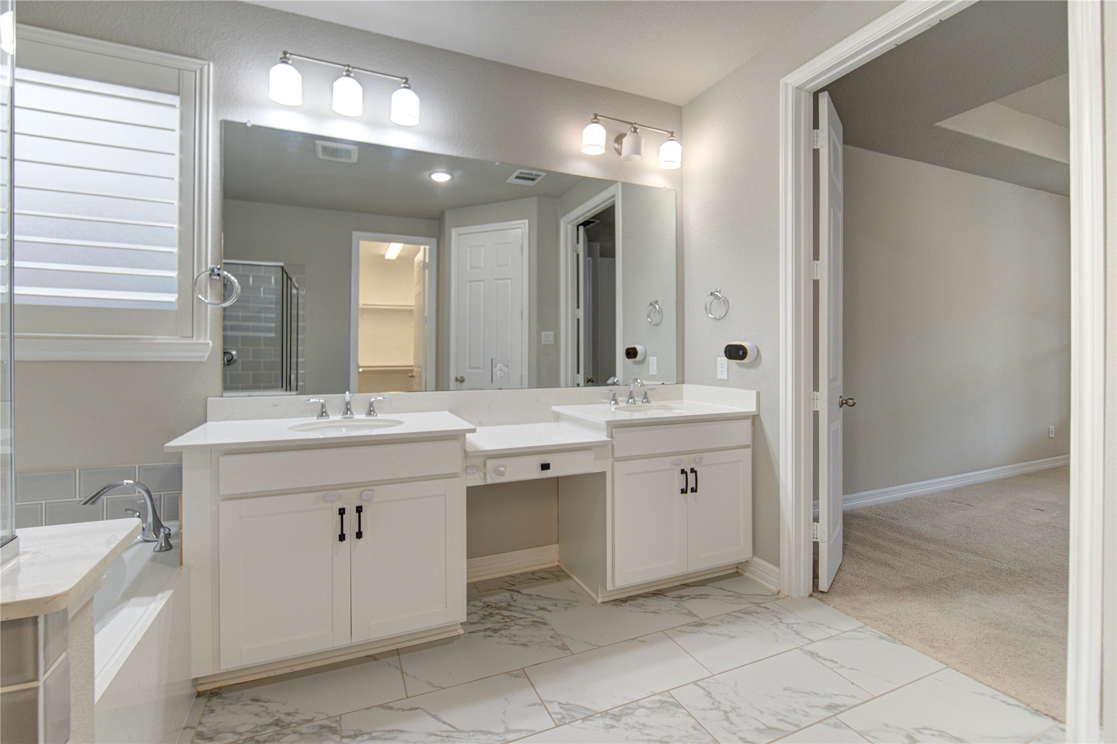 28918 Woods Rose Court Property Photo 28