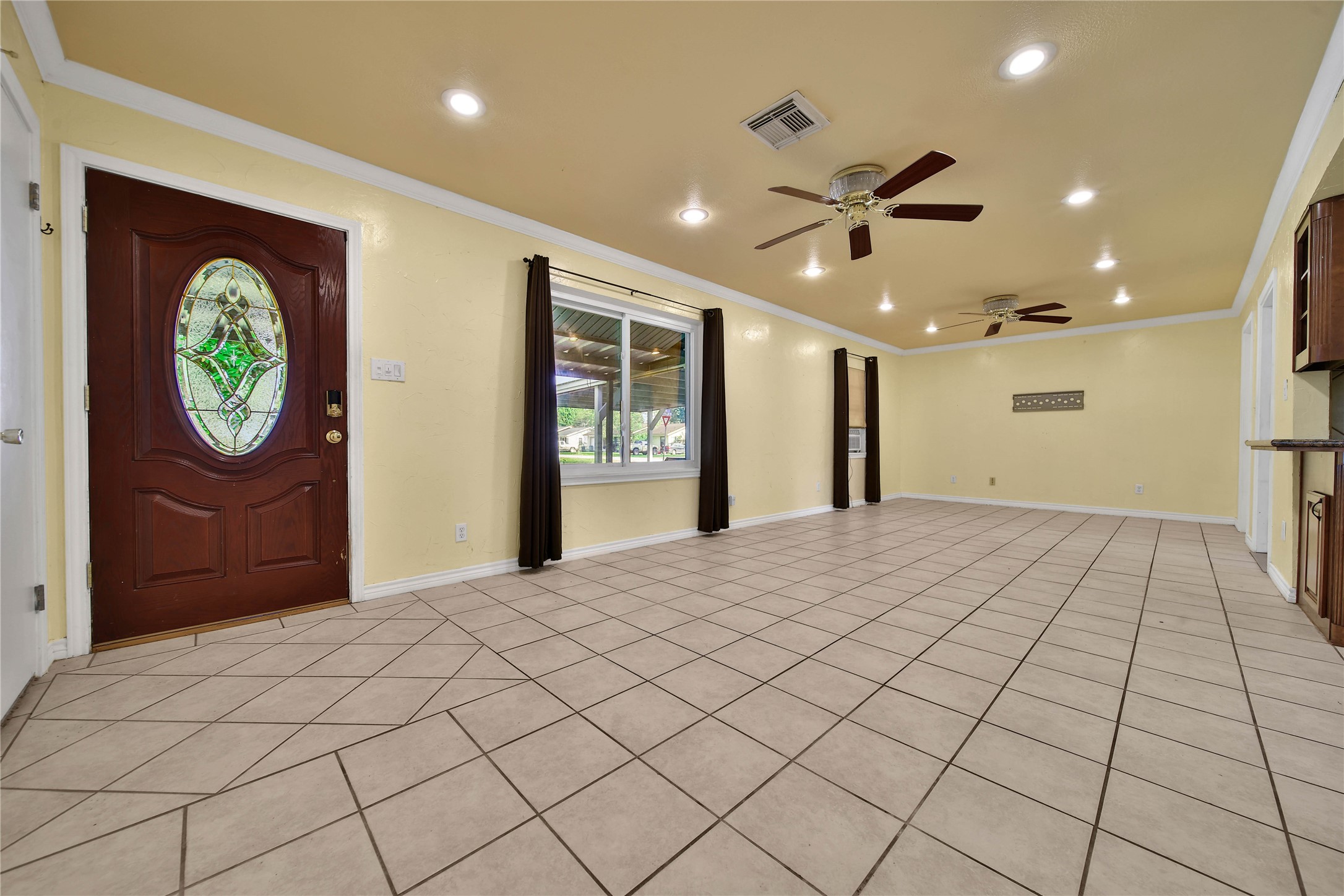 202 Hammond Loop Property Photo 5