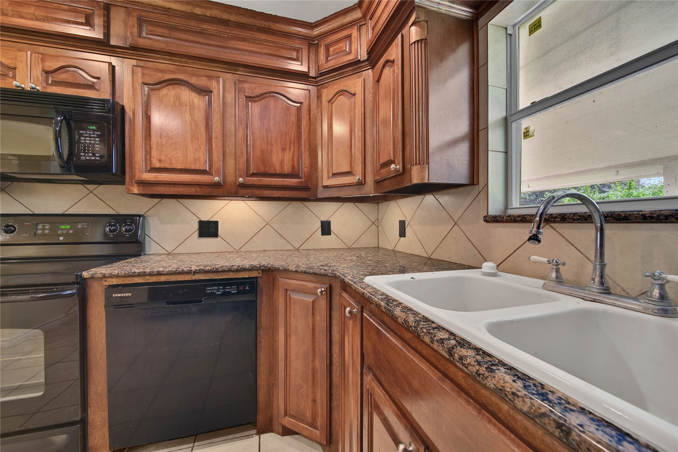 202 Hammond Loop Property Photo 10