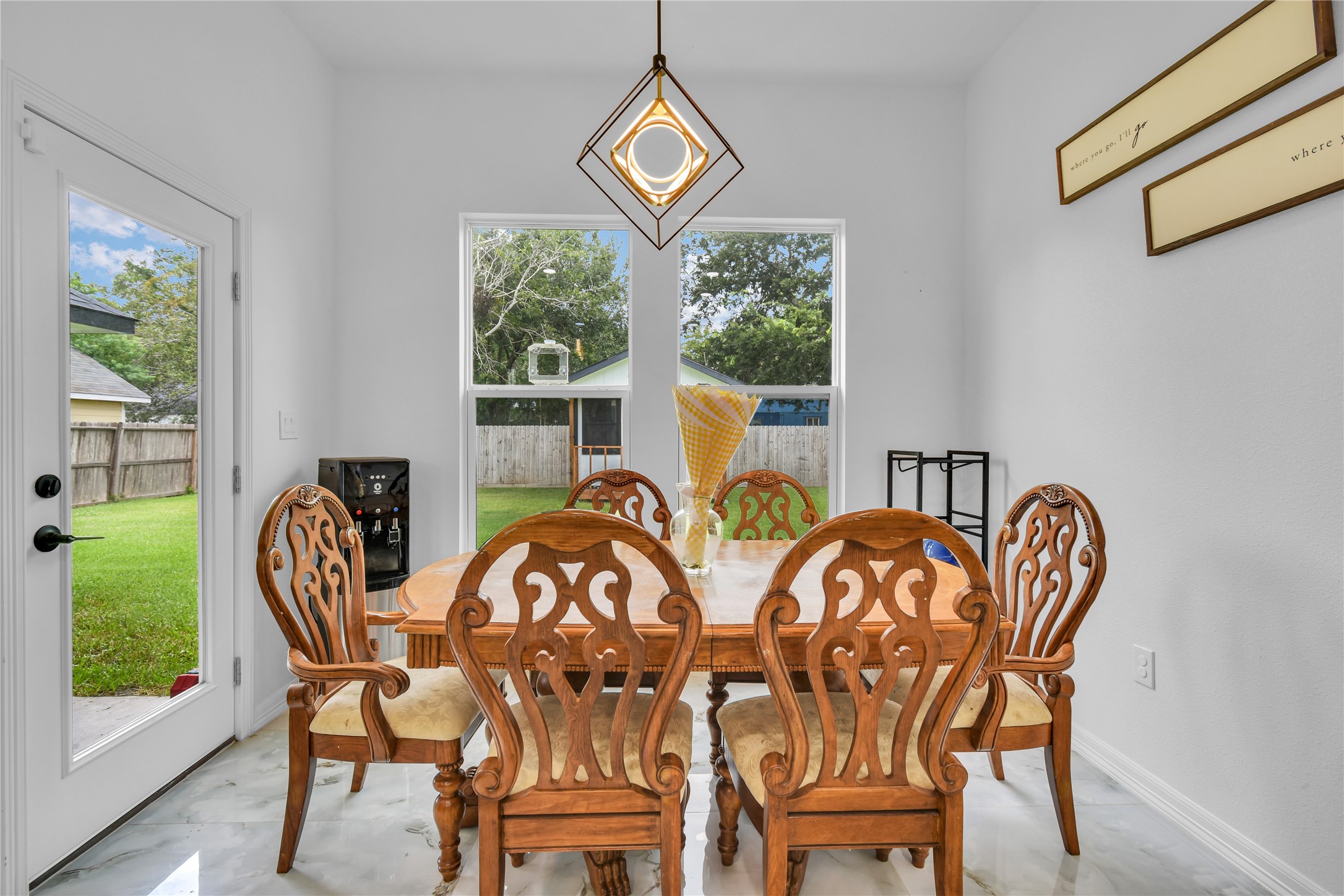 1252 2nd Street Property Photo 9