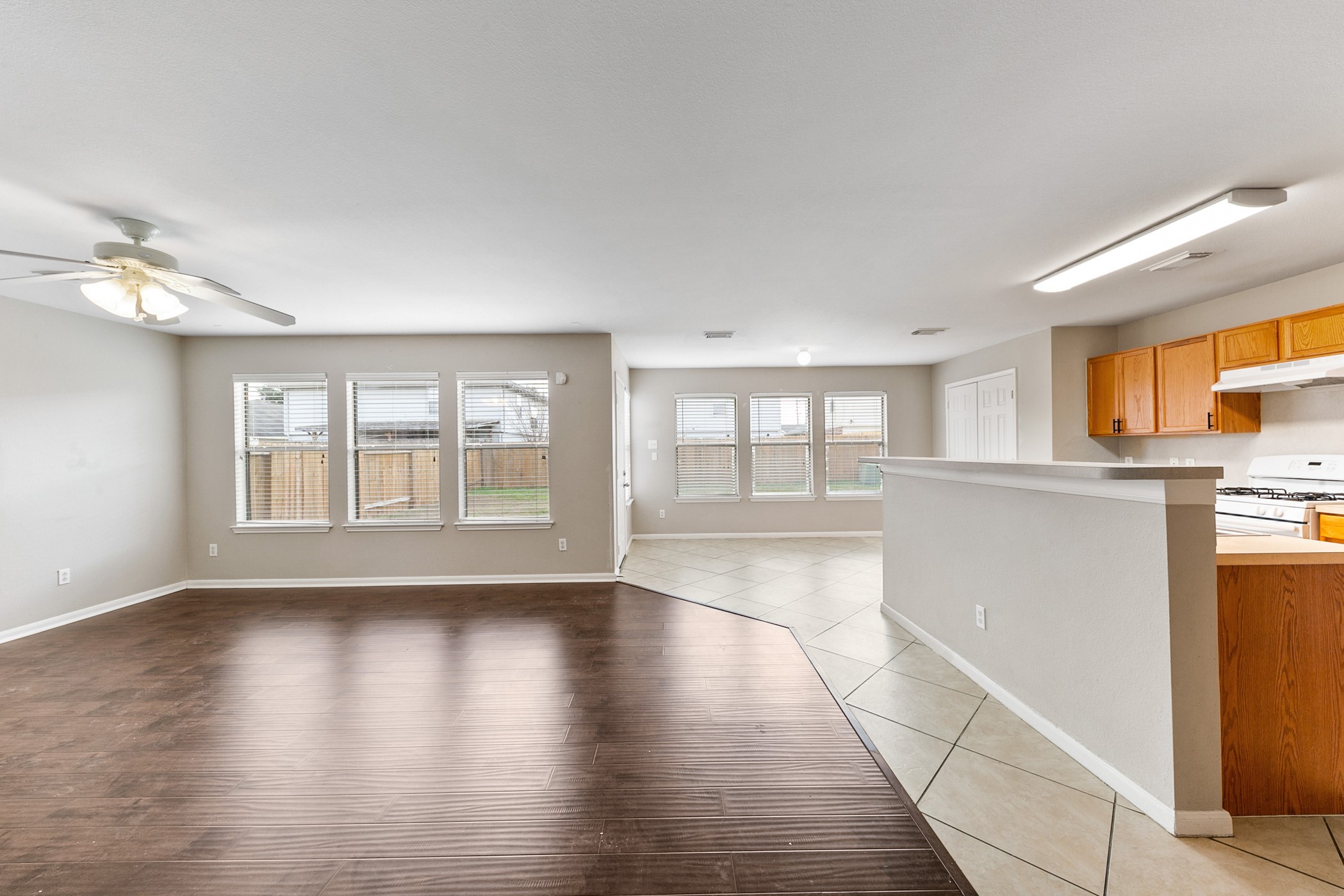 16143 Dawn Marie Lane Property Photo 6