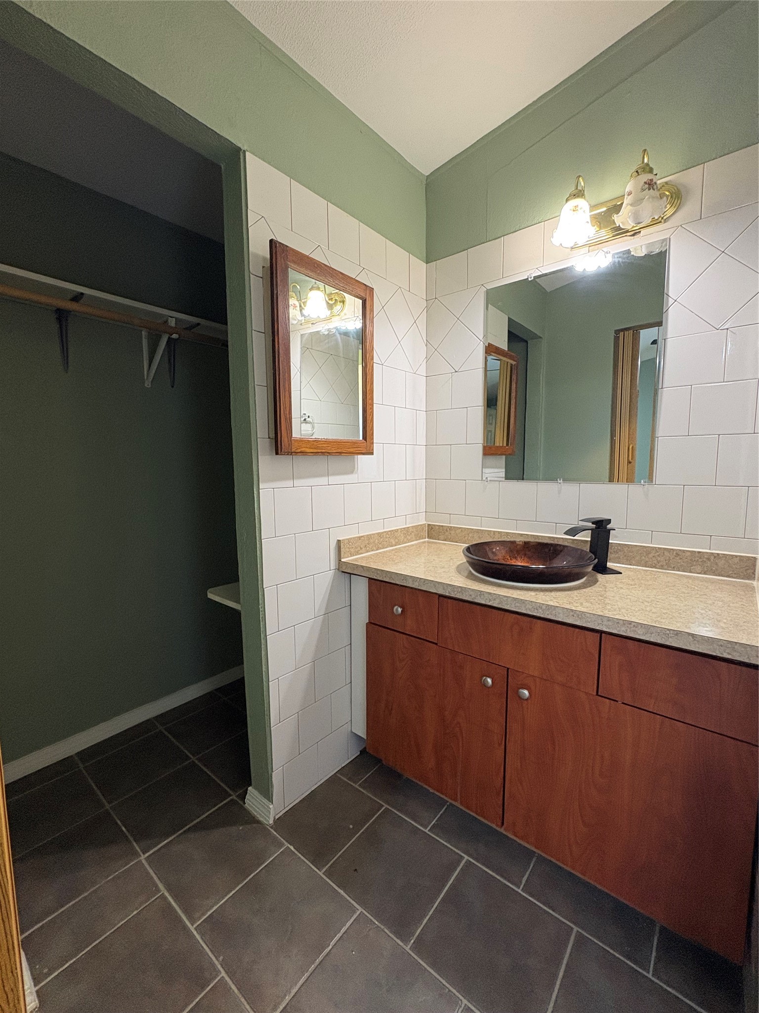 17807 Dean Court Property Photo 23