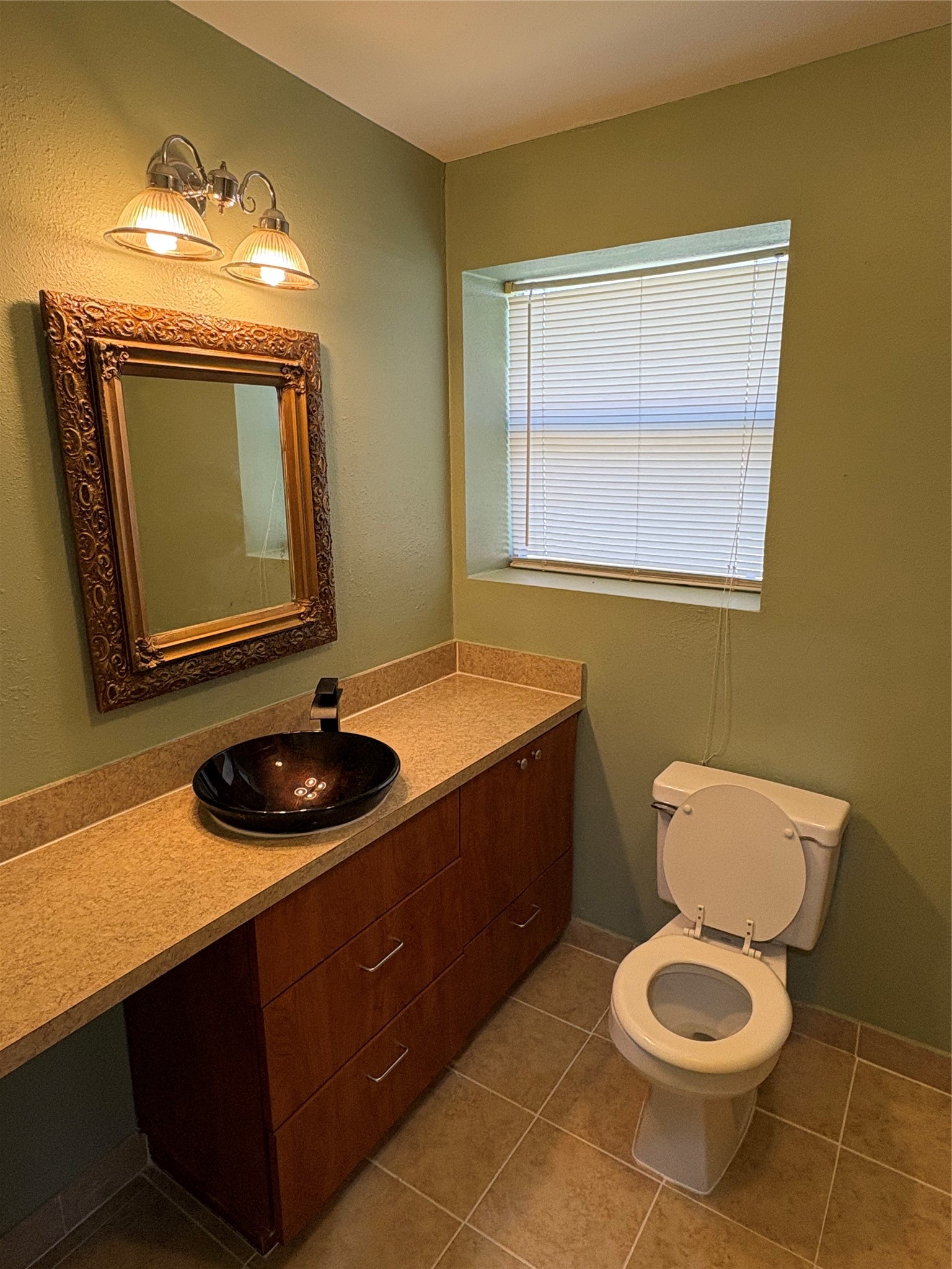 17807 Dean Court Property Photo 26