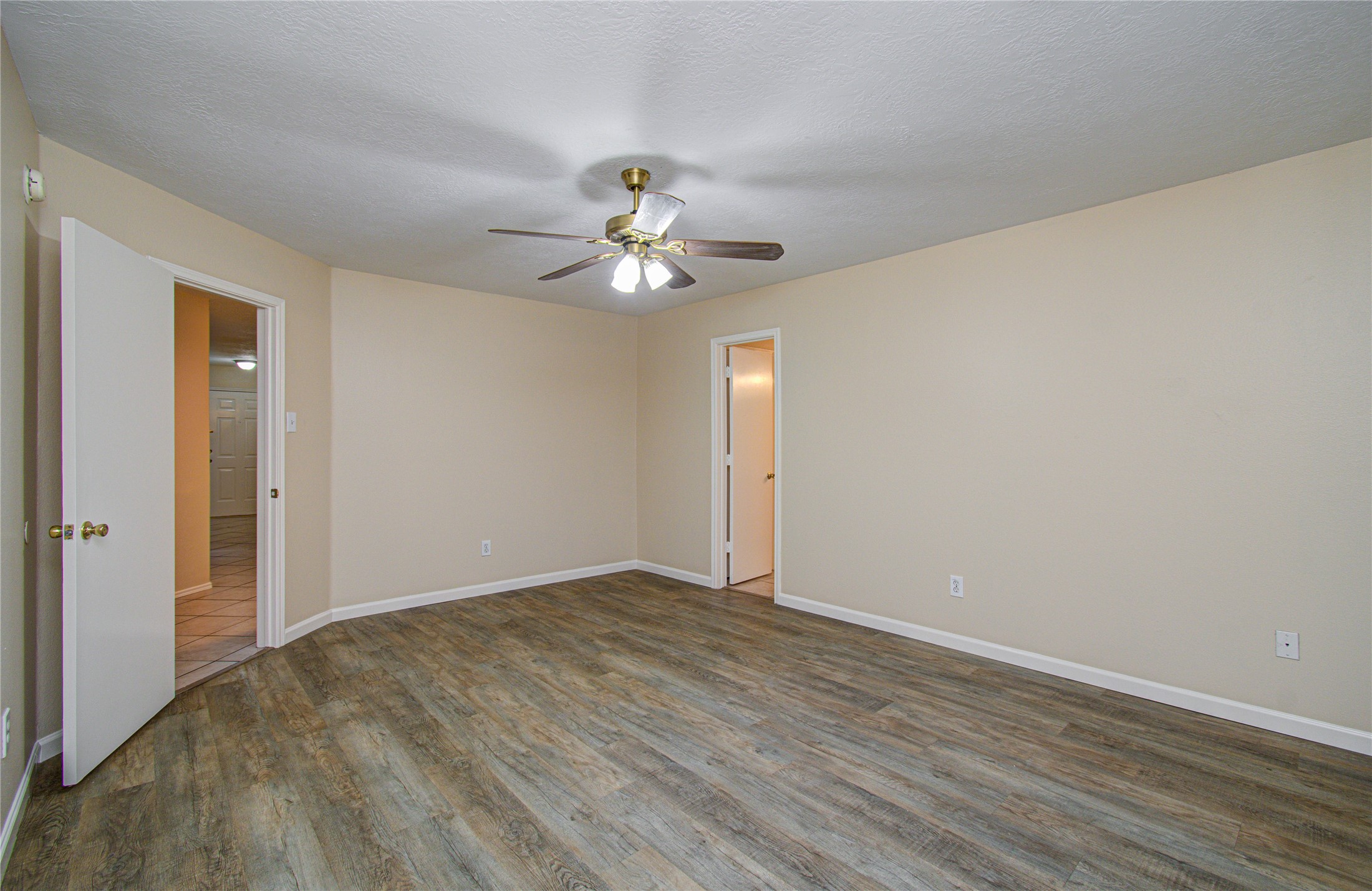 16835 Carbridge Drive Property Photo 28
