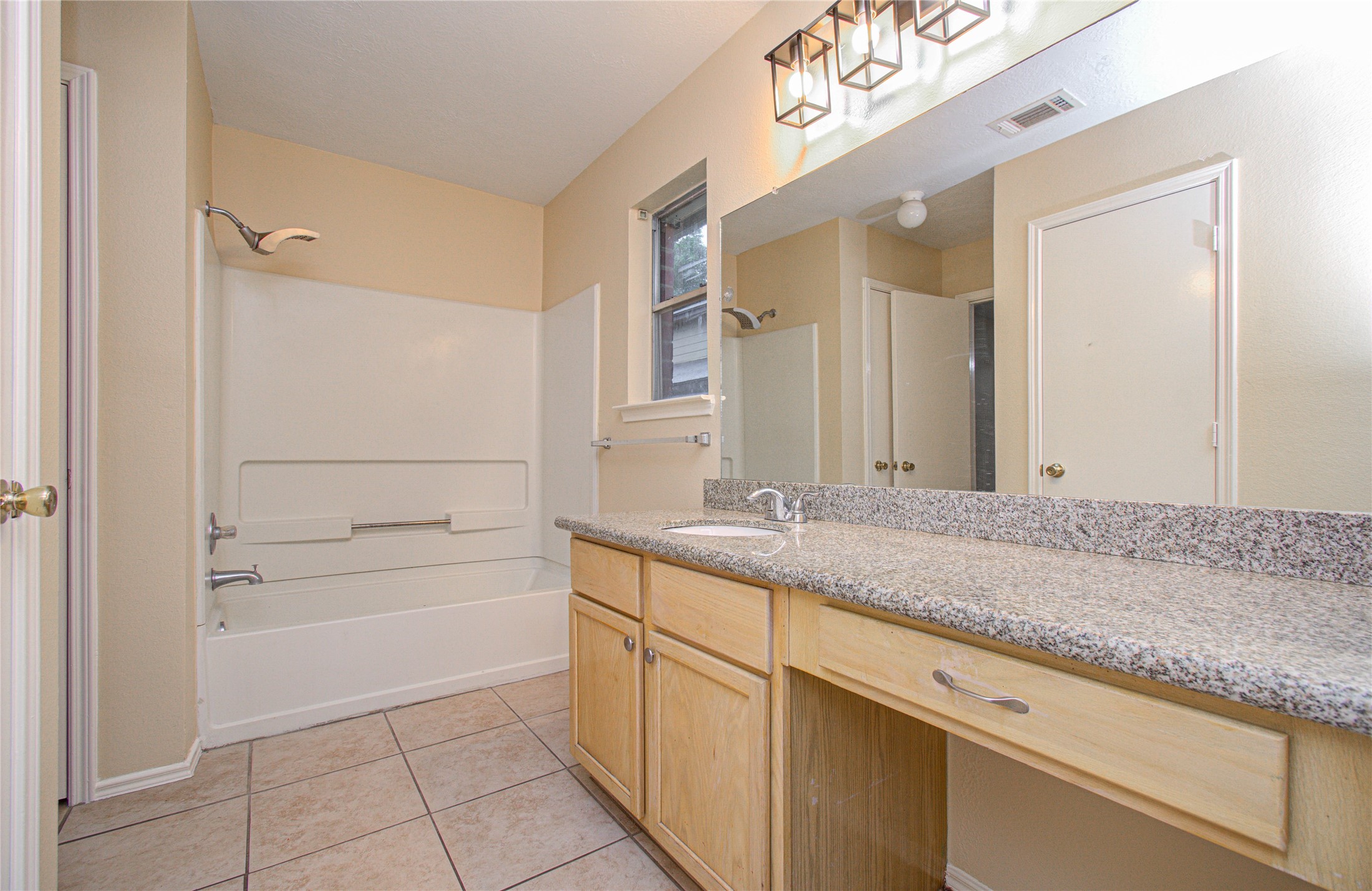 16835 Carbridge Drive Property Photo 31