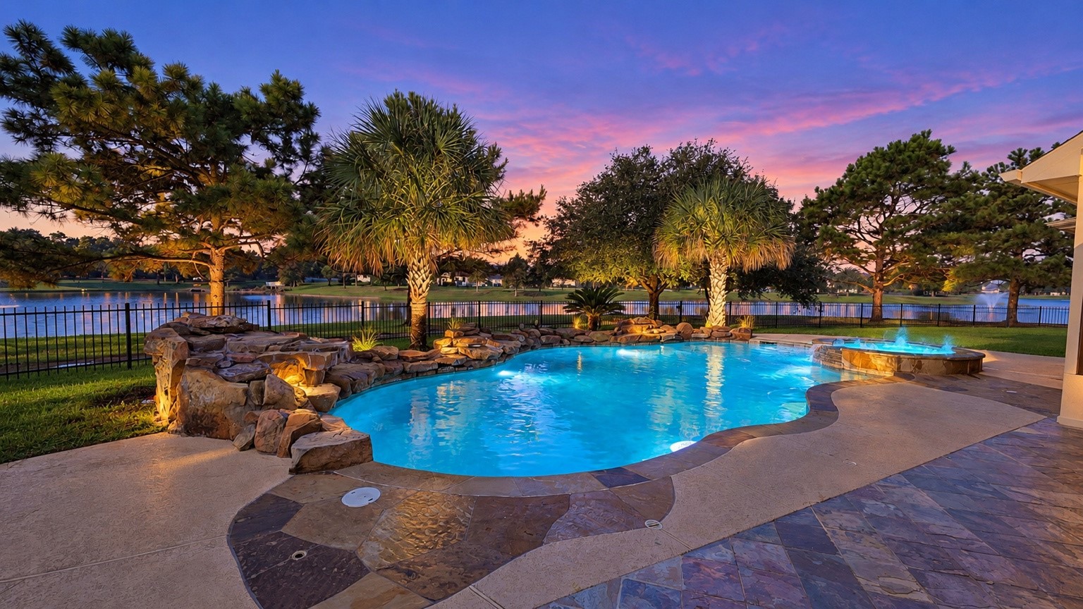 16603 S Swirling Cloud Court Property Photo 1