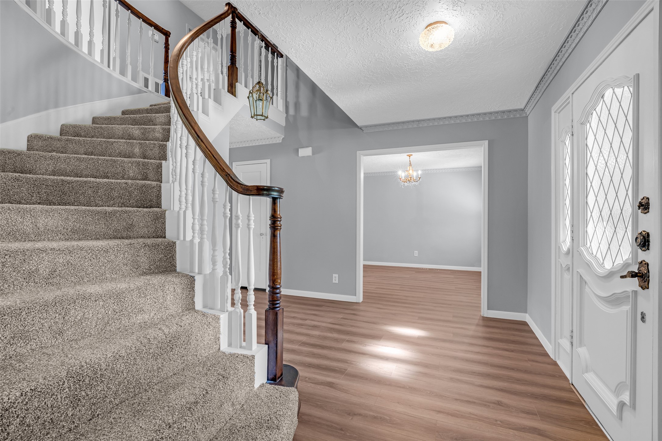 1302 Minchen Drive Property Photo 15