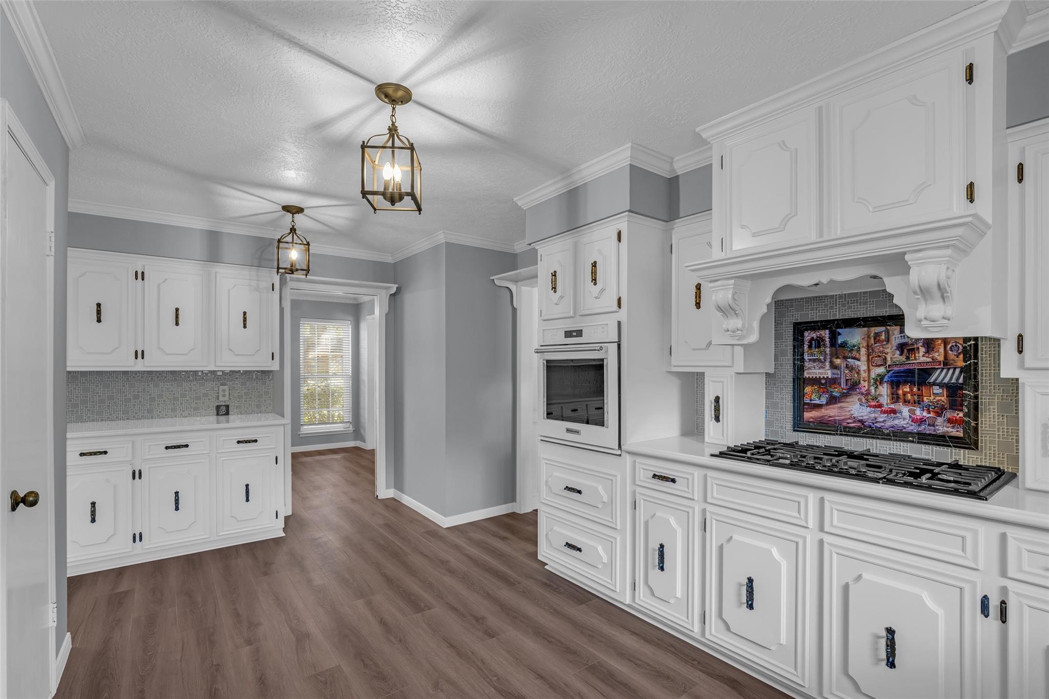 1302 Minchen Drive Property Photo 21