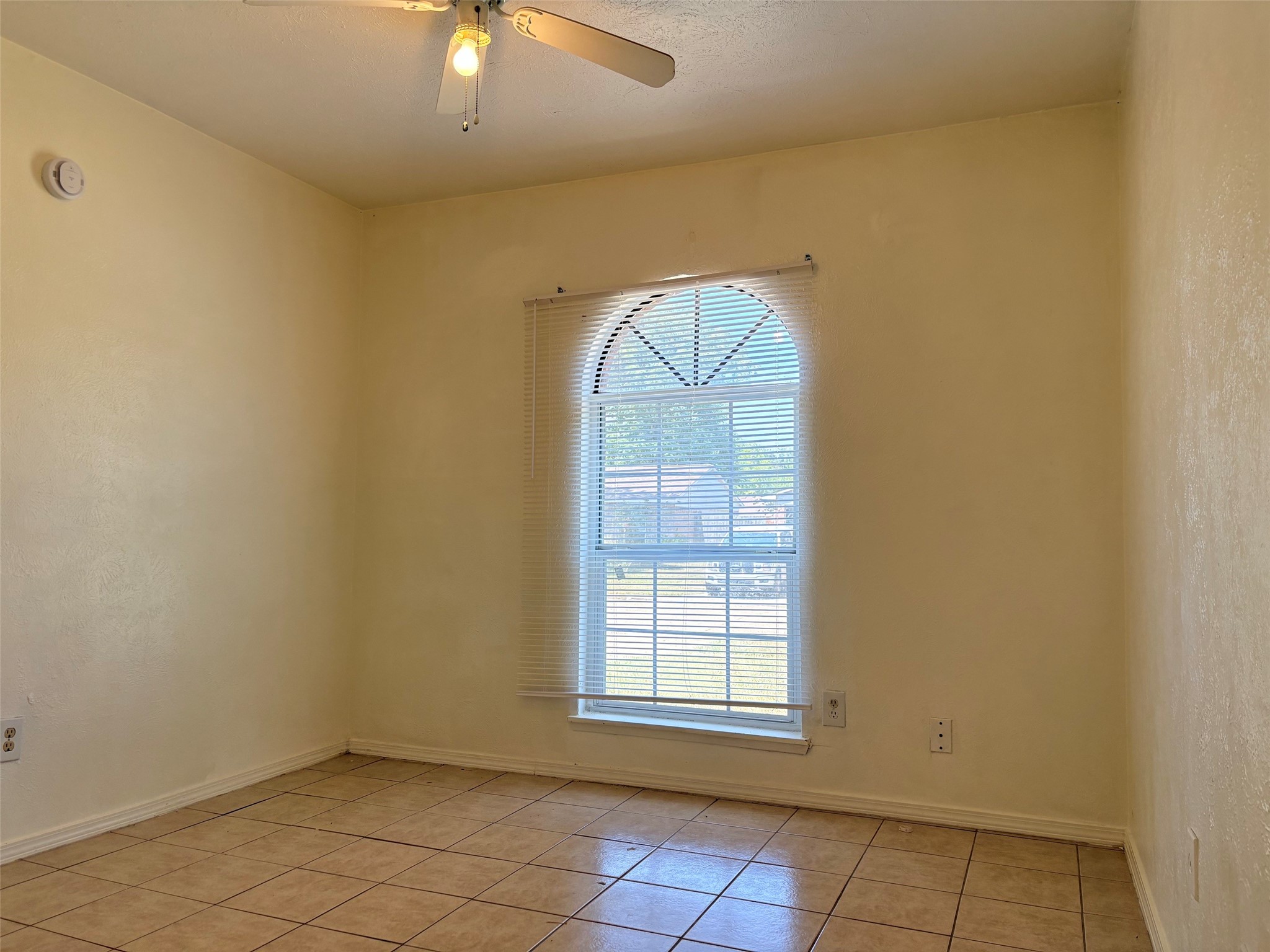 24411 Beef Canyon Drive Property Photo 23