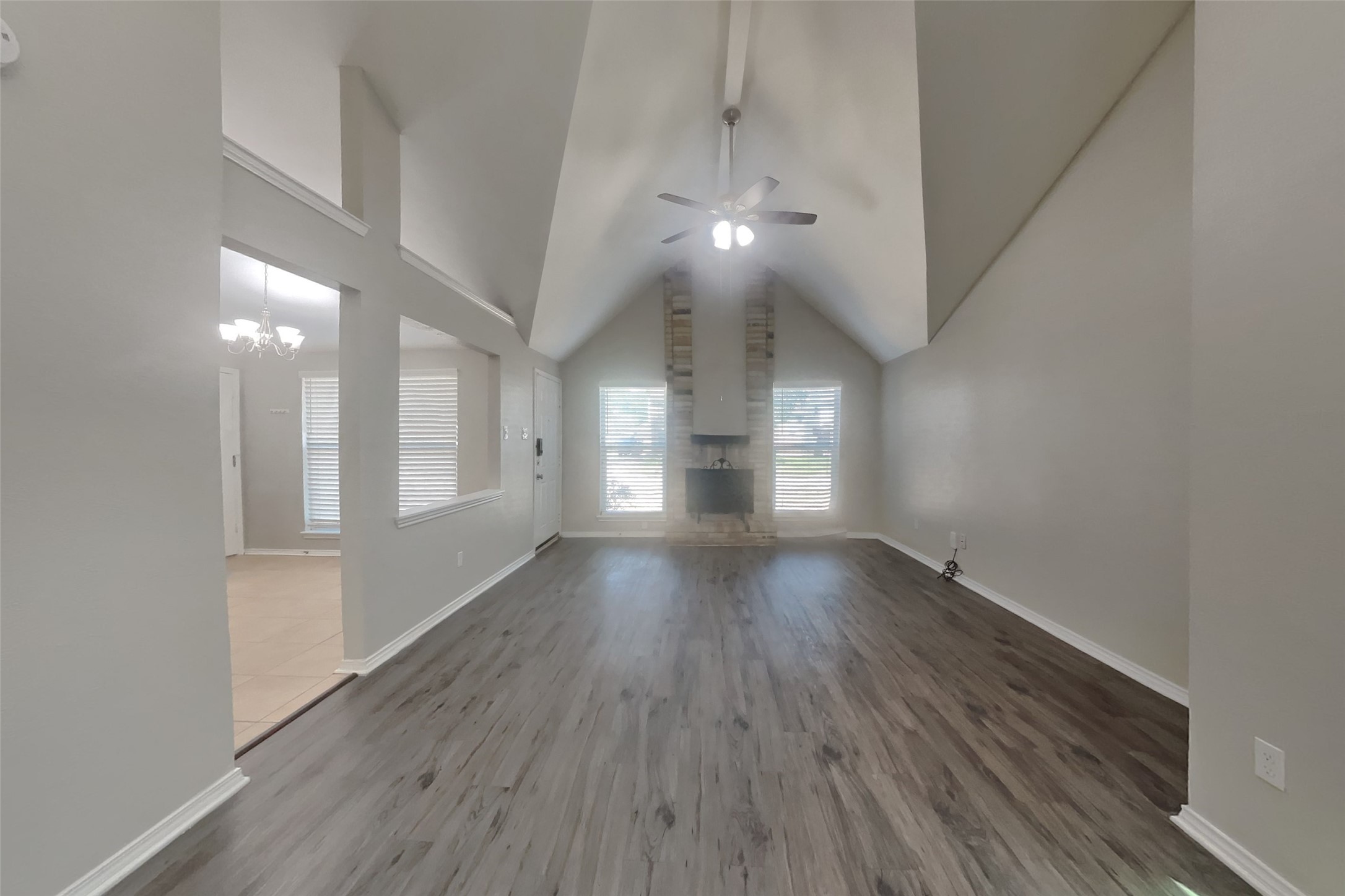 10115 Prospect Hill Drive Property Photo 6