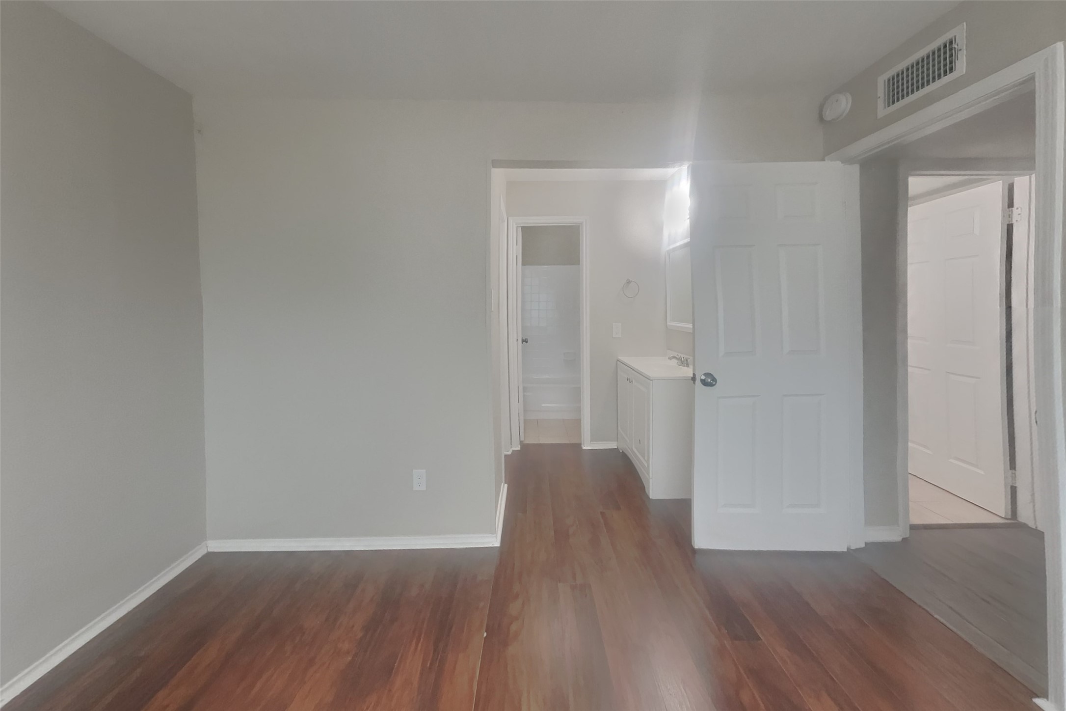 10115 Prospect Hill Drive Property Photo 9