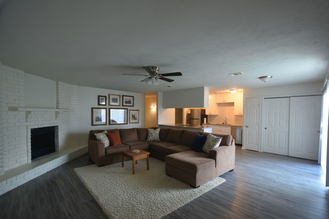 24215 Beef Canyon Drive Property Photo 2