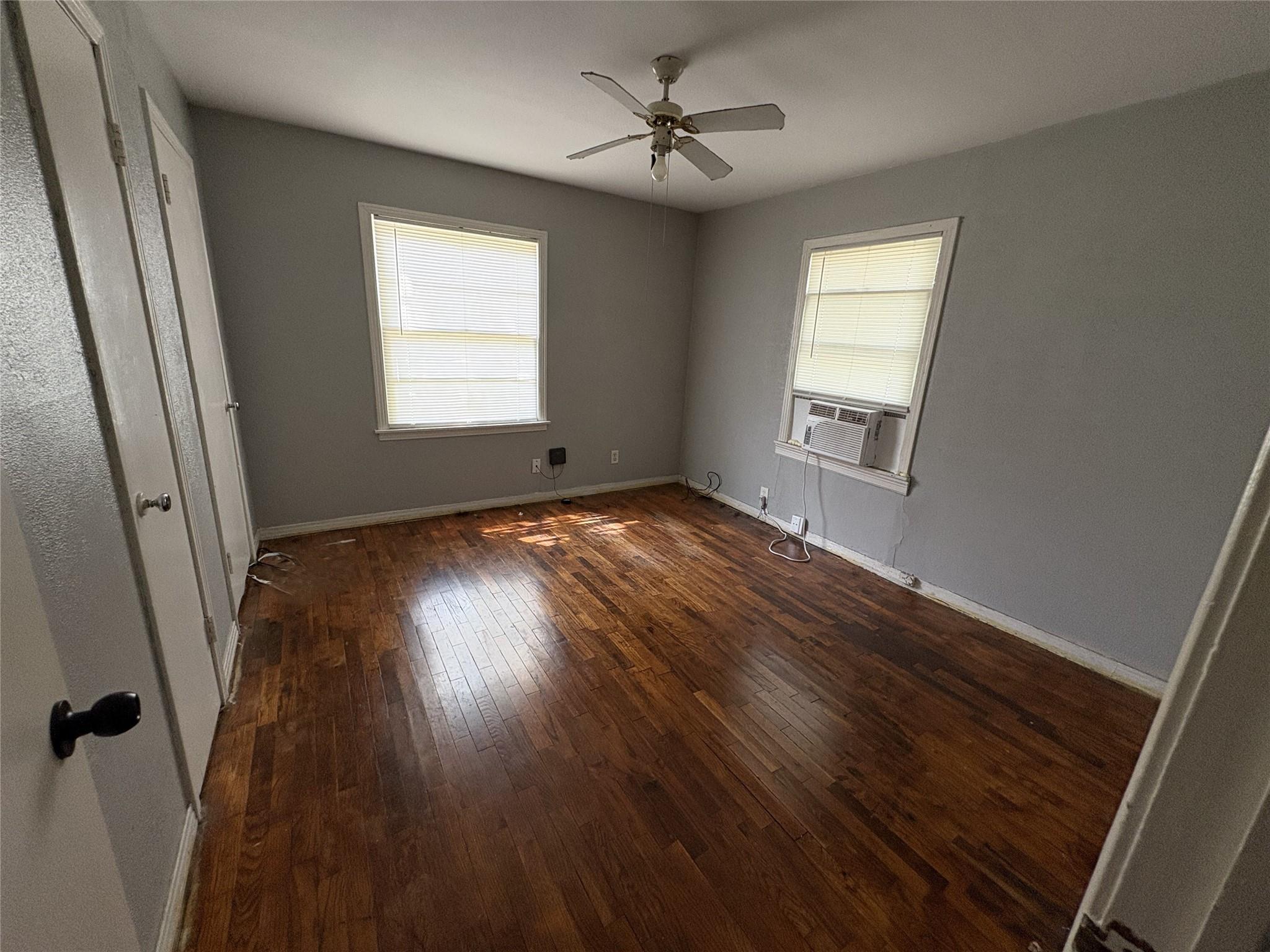 406 Omega Property Photo 11
