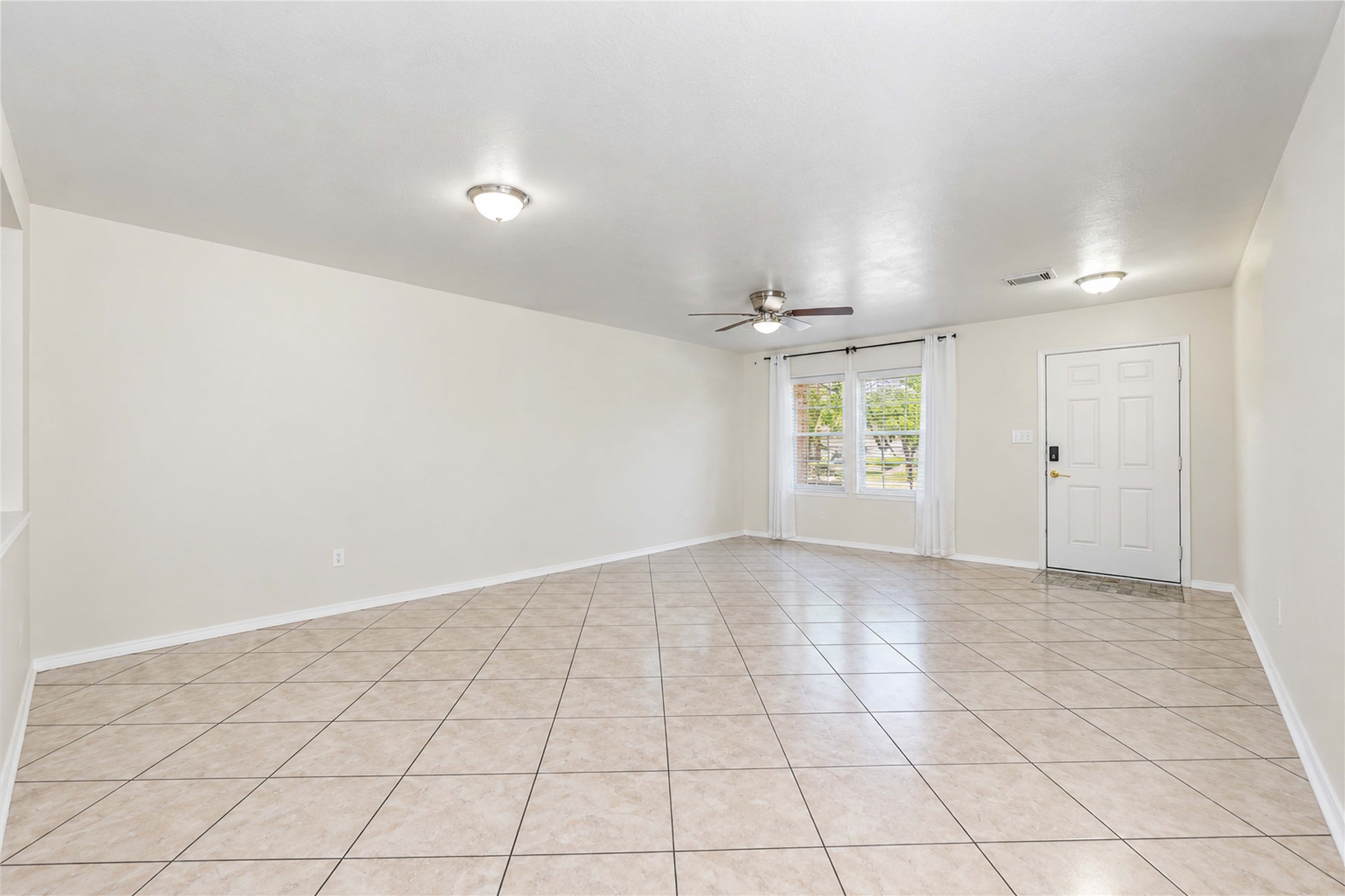 5735 Clerkenwell Drive Property Photo 15