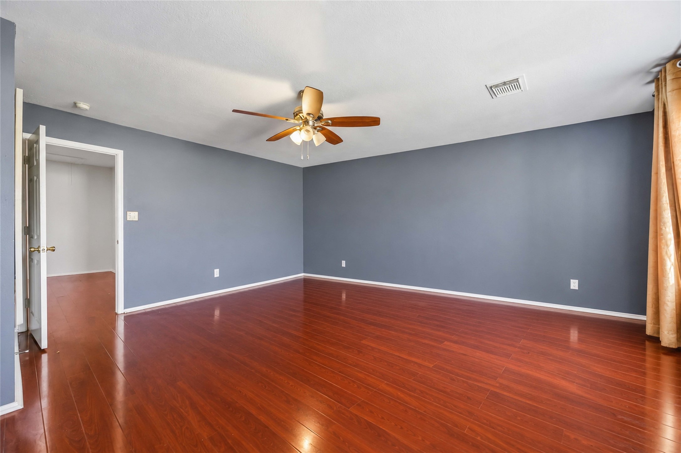 5735 Clerkenwell Drive Property Photo 27
