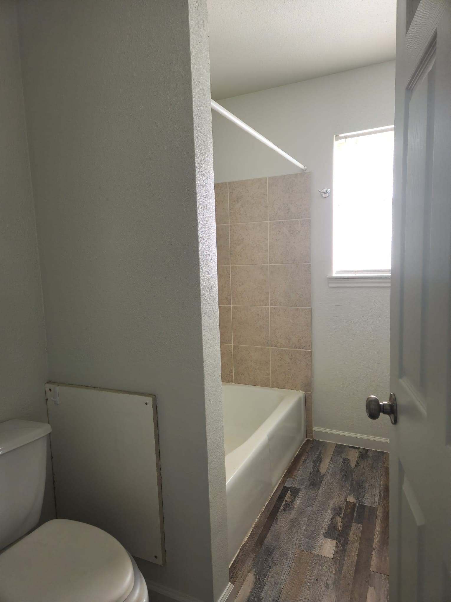 100 Lamar Street 9 Property Photo 6
