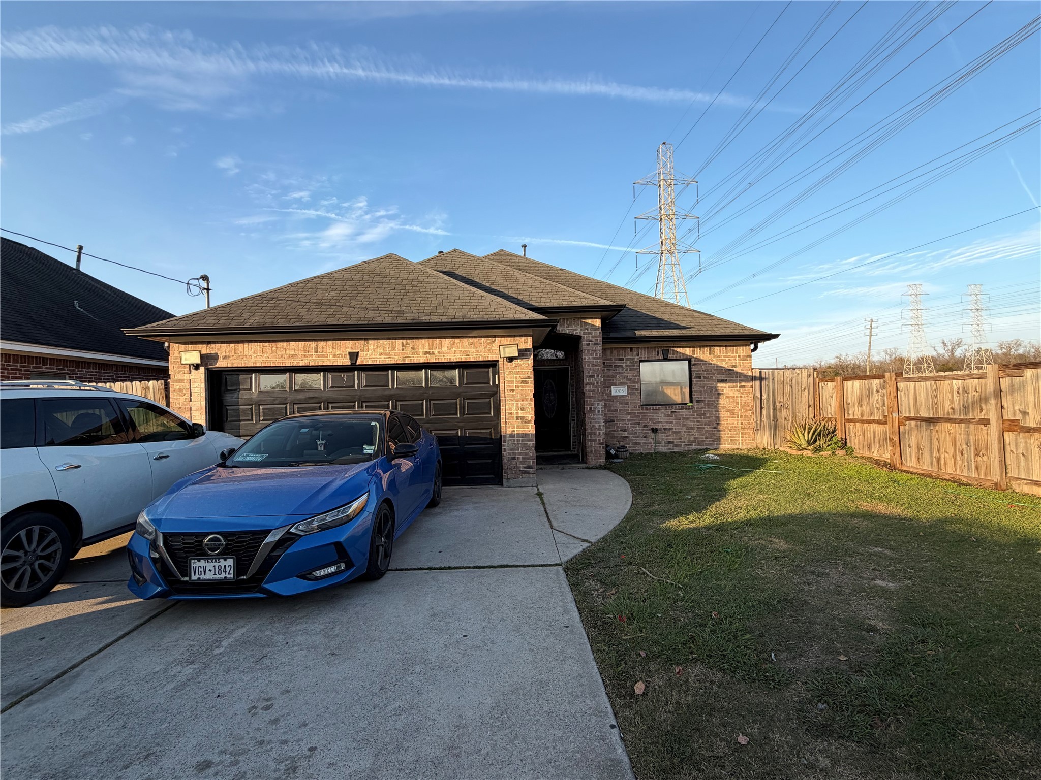 1005 9th Street E Property Photo 1