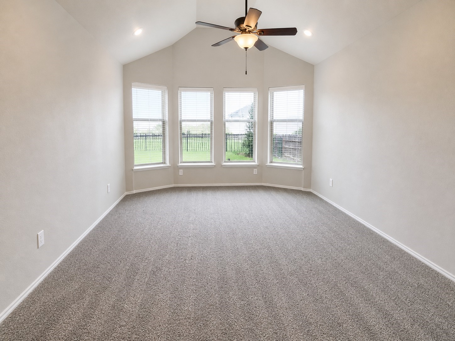 8826 Winters Edge Road Property Photo 11