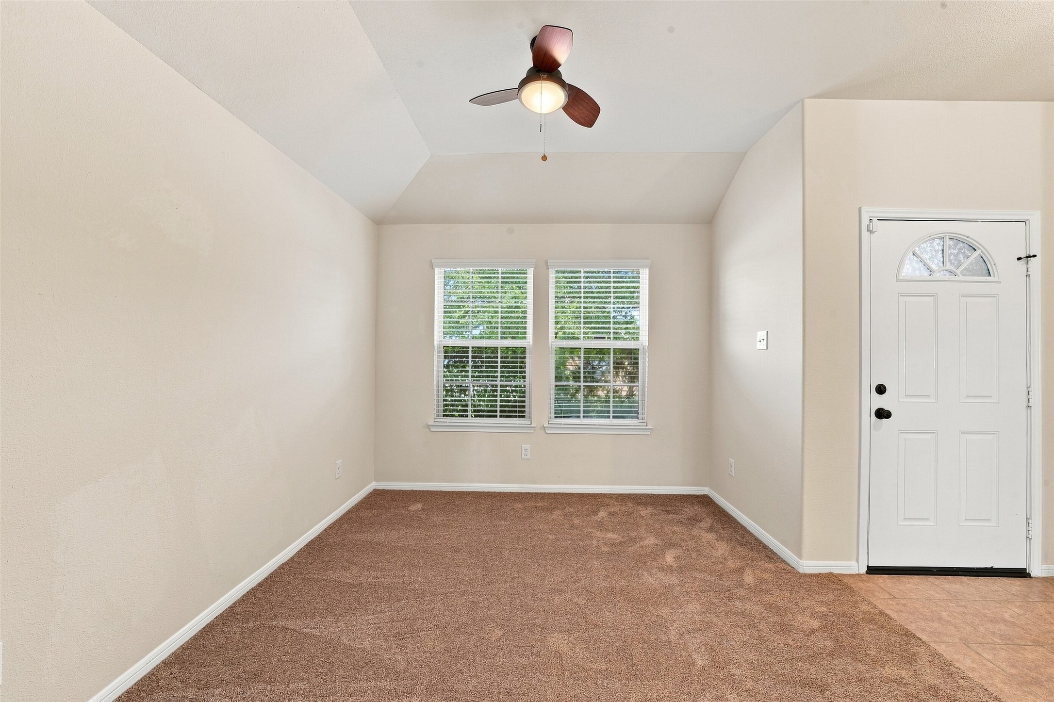 5535 Casa Mila Drive Property Photo 6