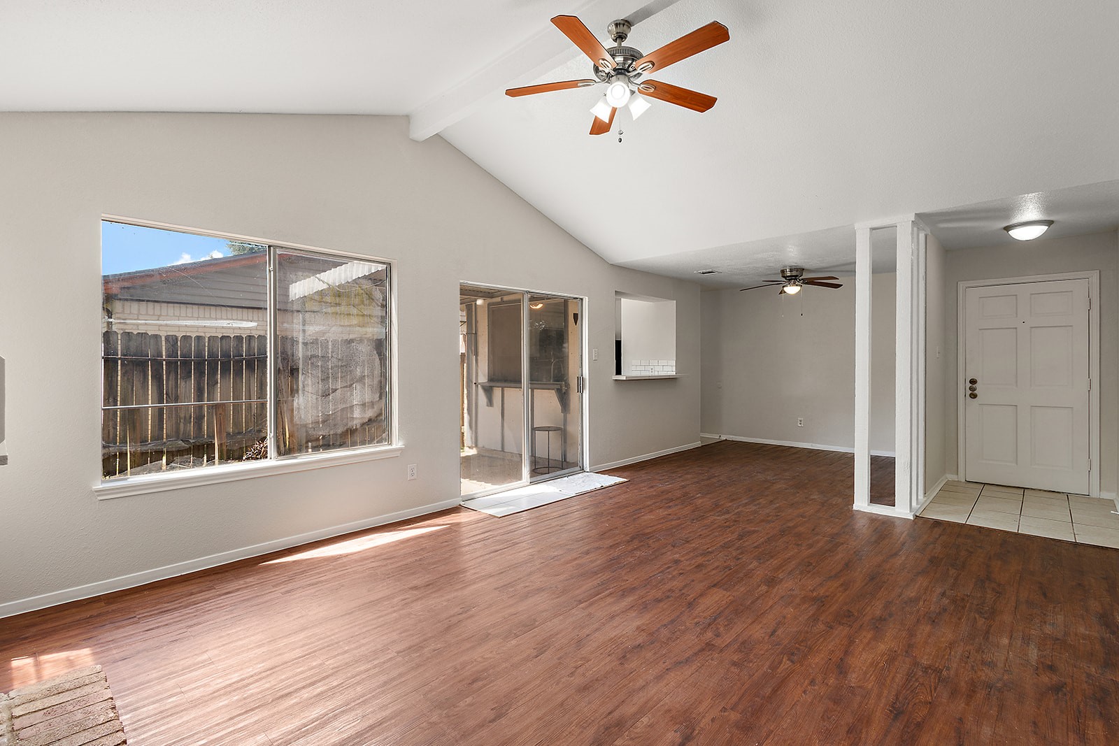 22307 Red River Drive Property Photo 3