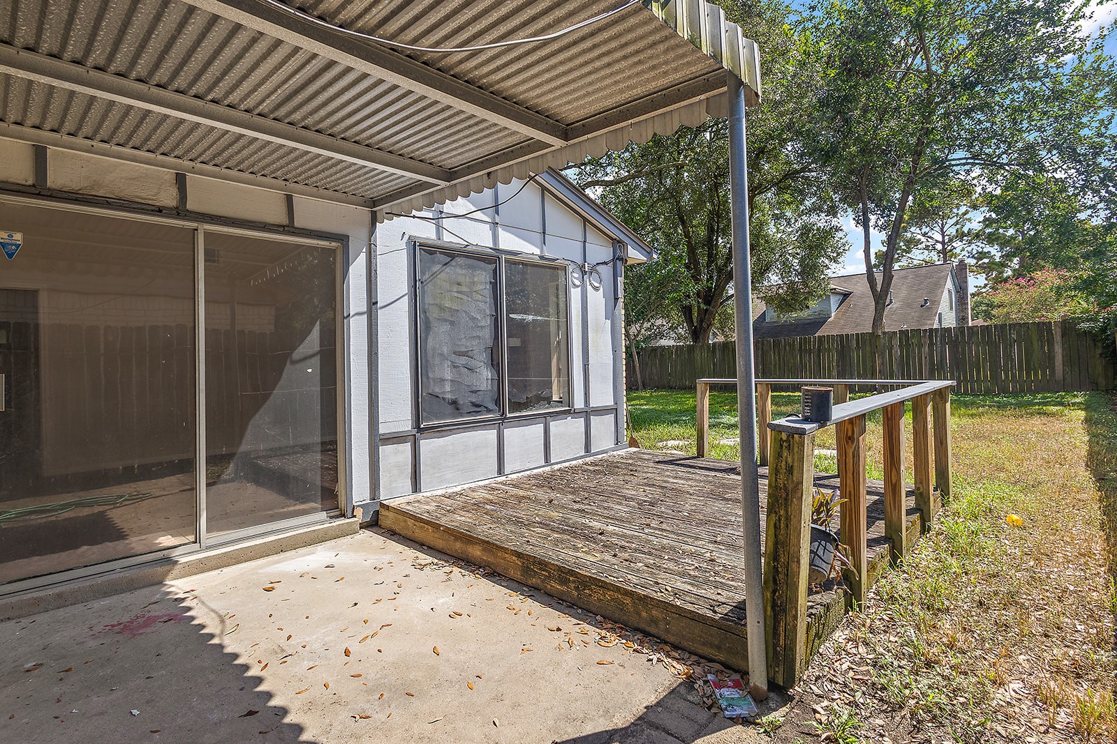 22307 Red River Drive Property Photo 16