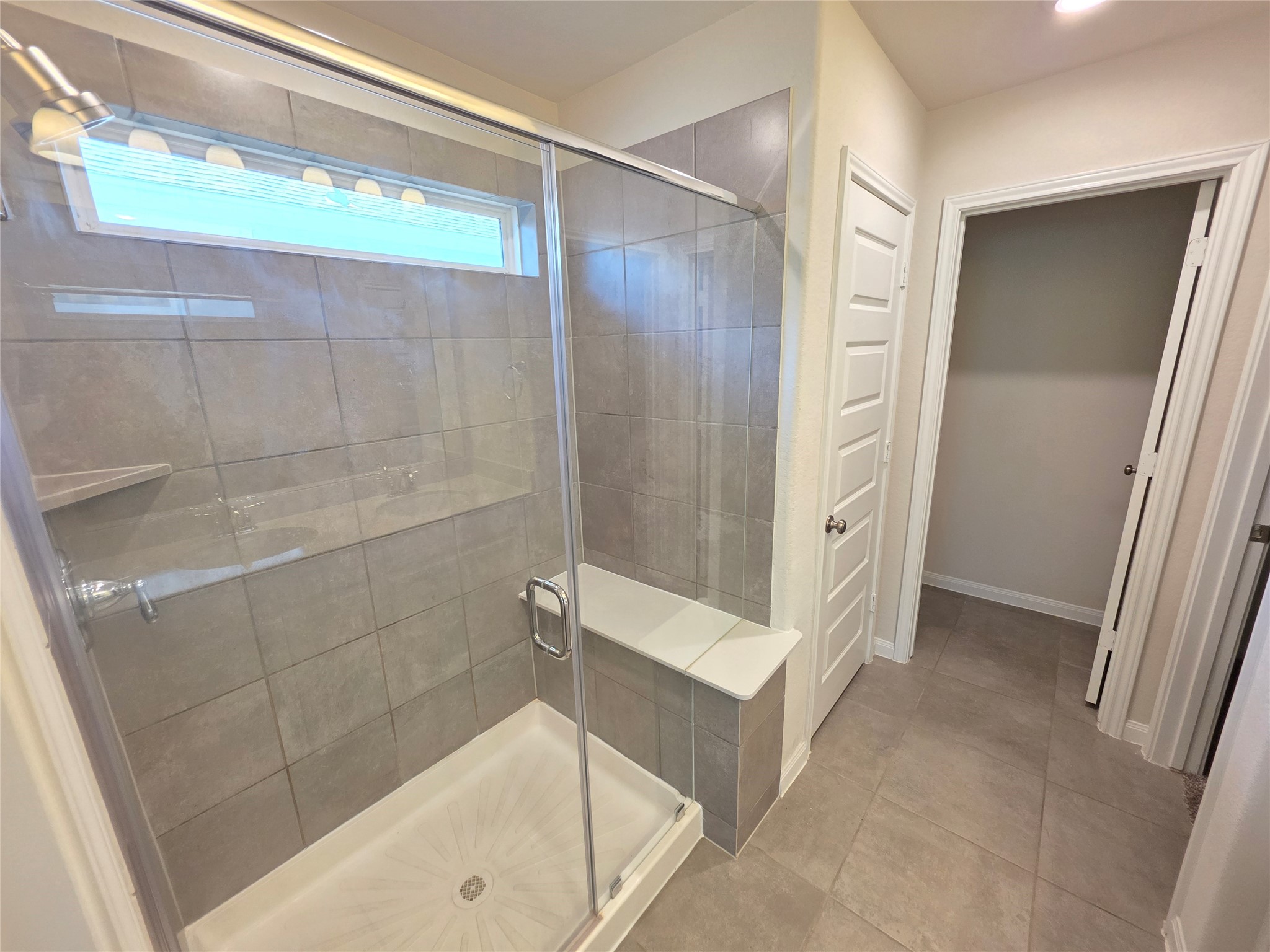 221 Harper Ridge Drive Property Photo 12