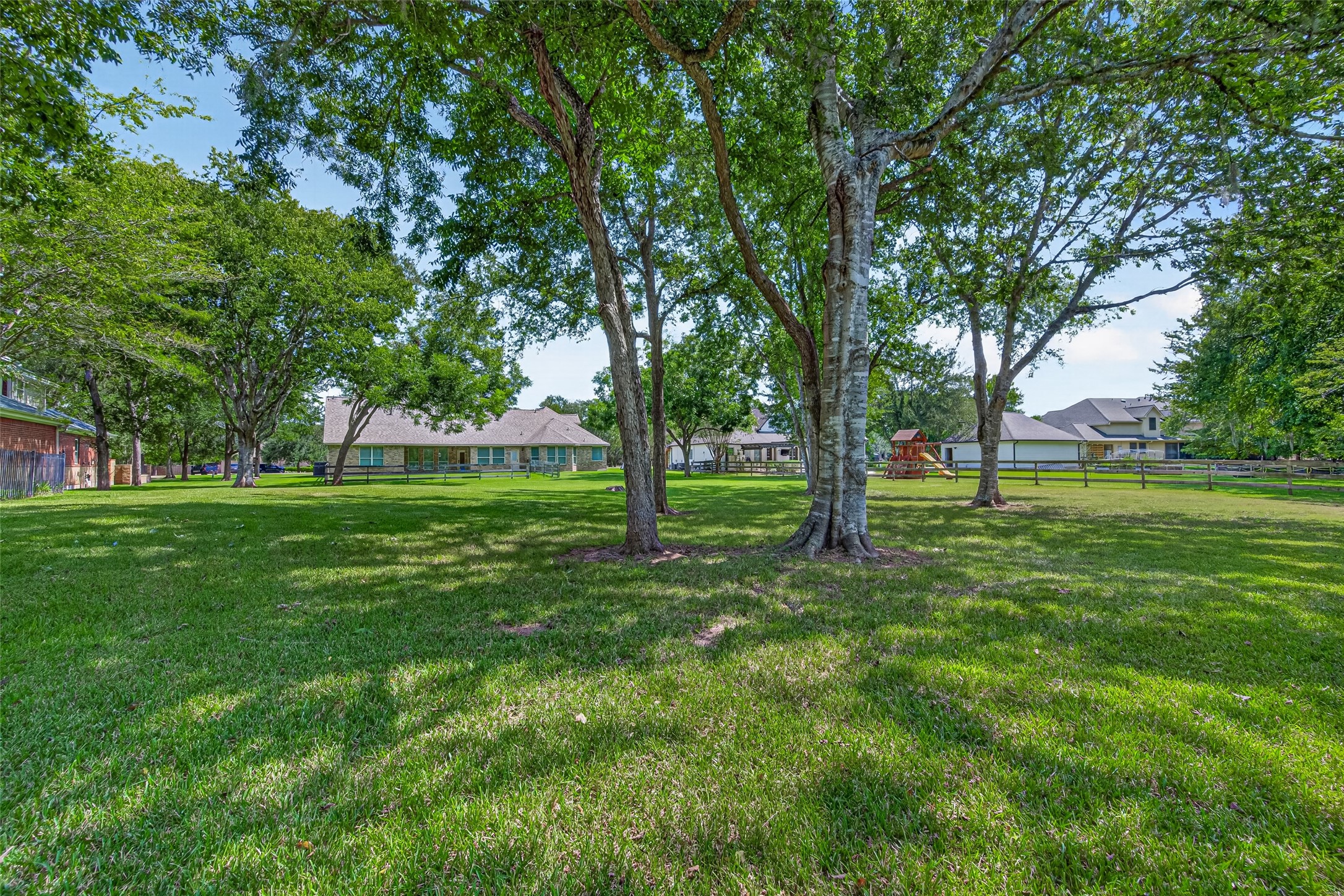 32515 Westminster Drive Property Photo 2