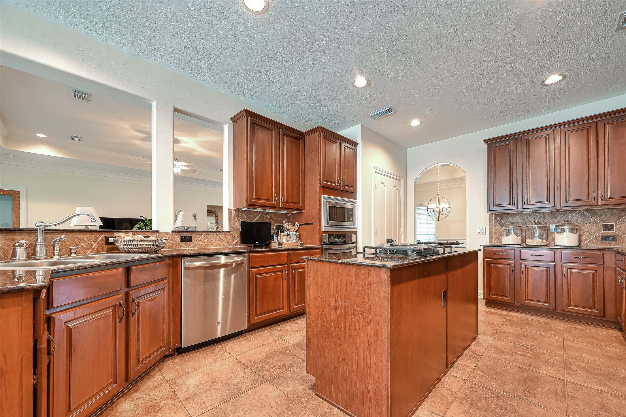 32515 Westminster Drive Property Photo 17