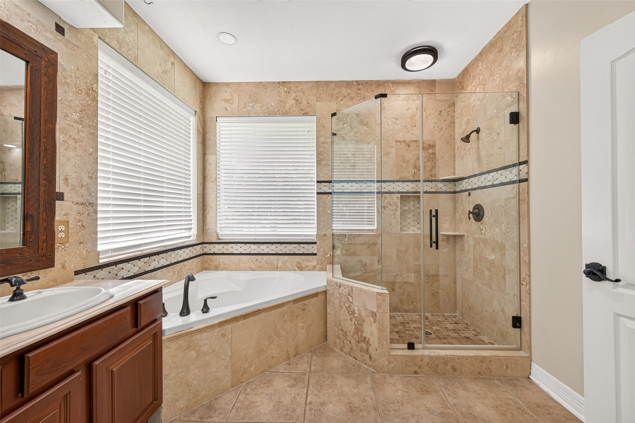 32515 Westminster Drive Property Photo 32