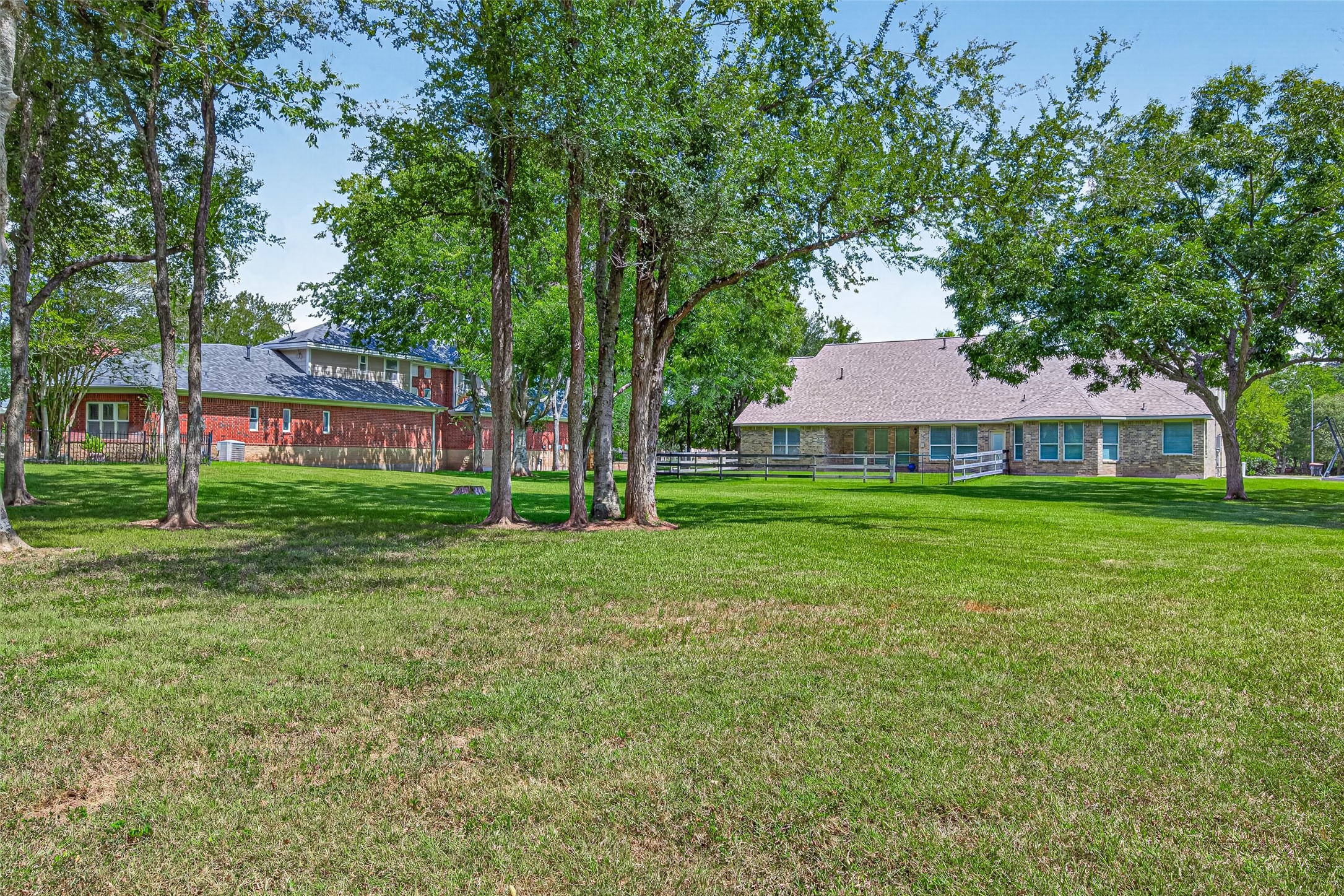 32515 Westminster Drive Property Photo 42