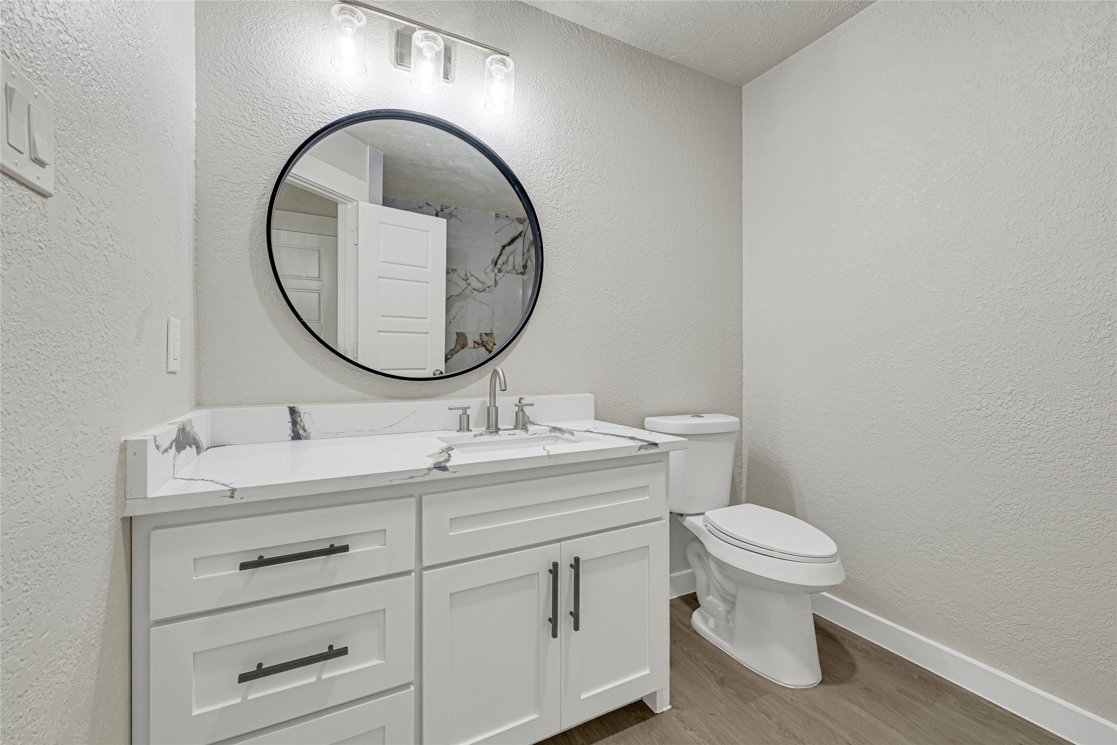 15322 Bedford Glen Drive Property Photo 16