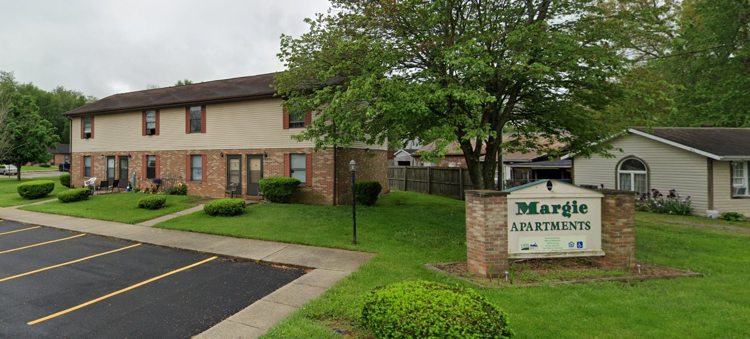 400 Elm St Property Photo 1