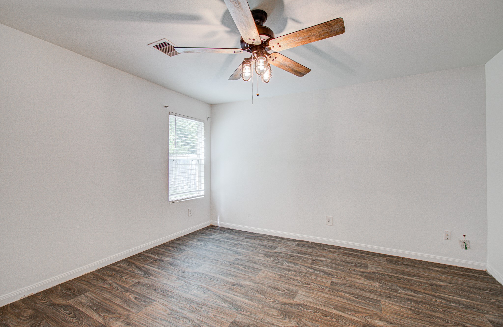 752 Road 5138 Property Photo 10