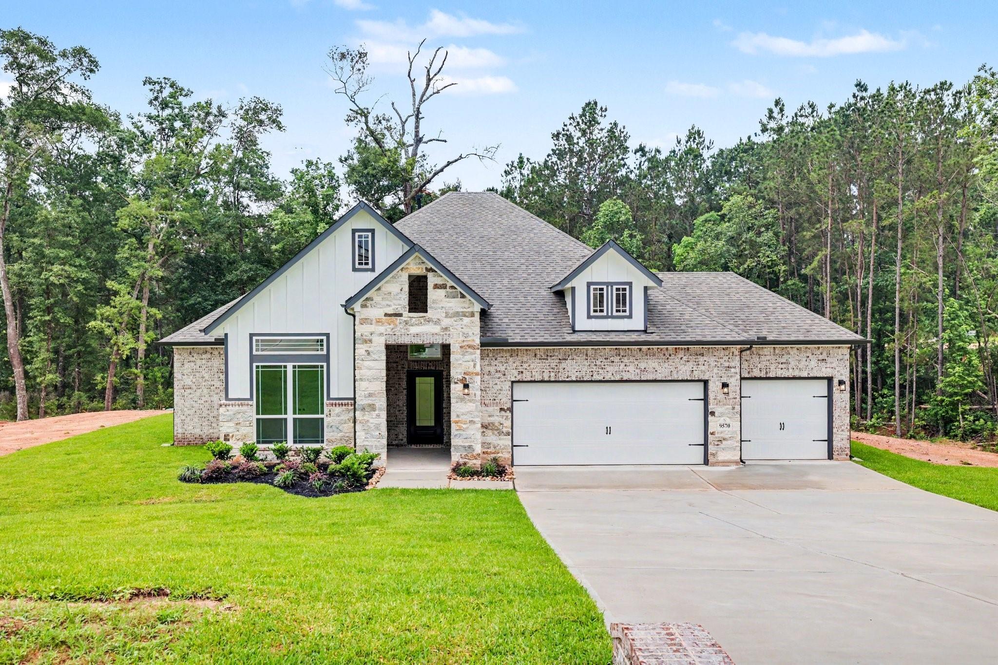 9570 Moss Rose, Willis Tx 77378 Property Photo 1