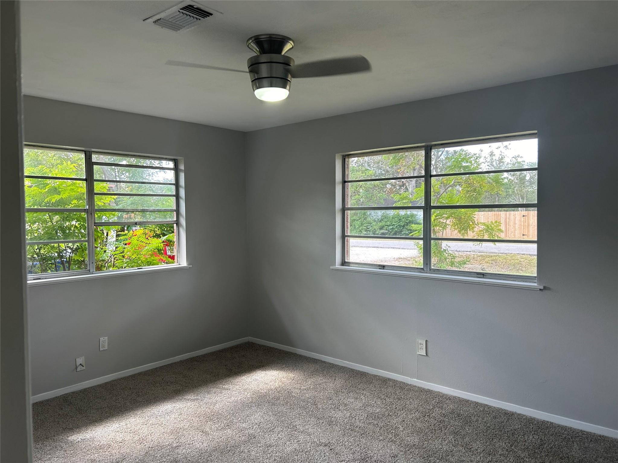 708 Western Avenue Property Photo 10