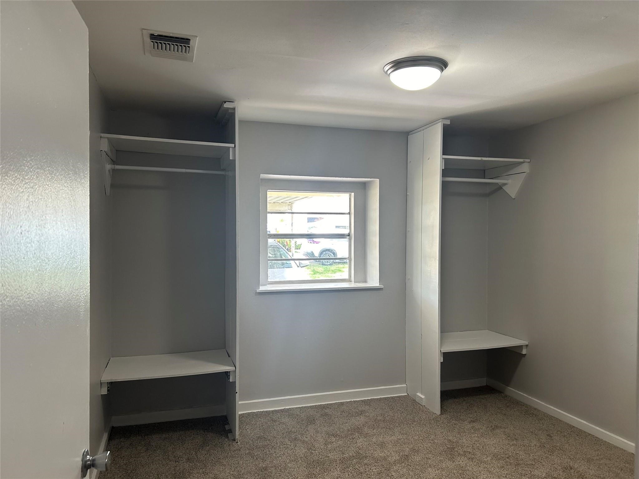 708 Western Avenue Property Photo 12