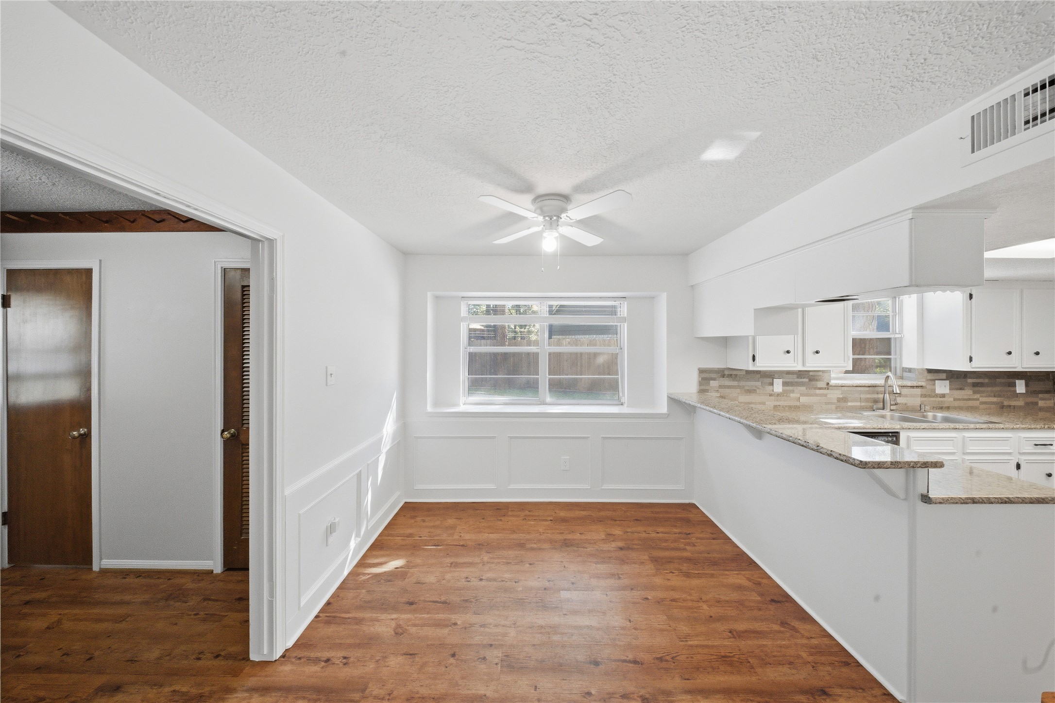 12806 Forest Meadow Drive Property Photo 11