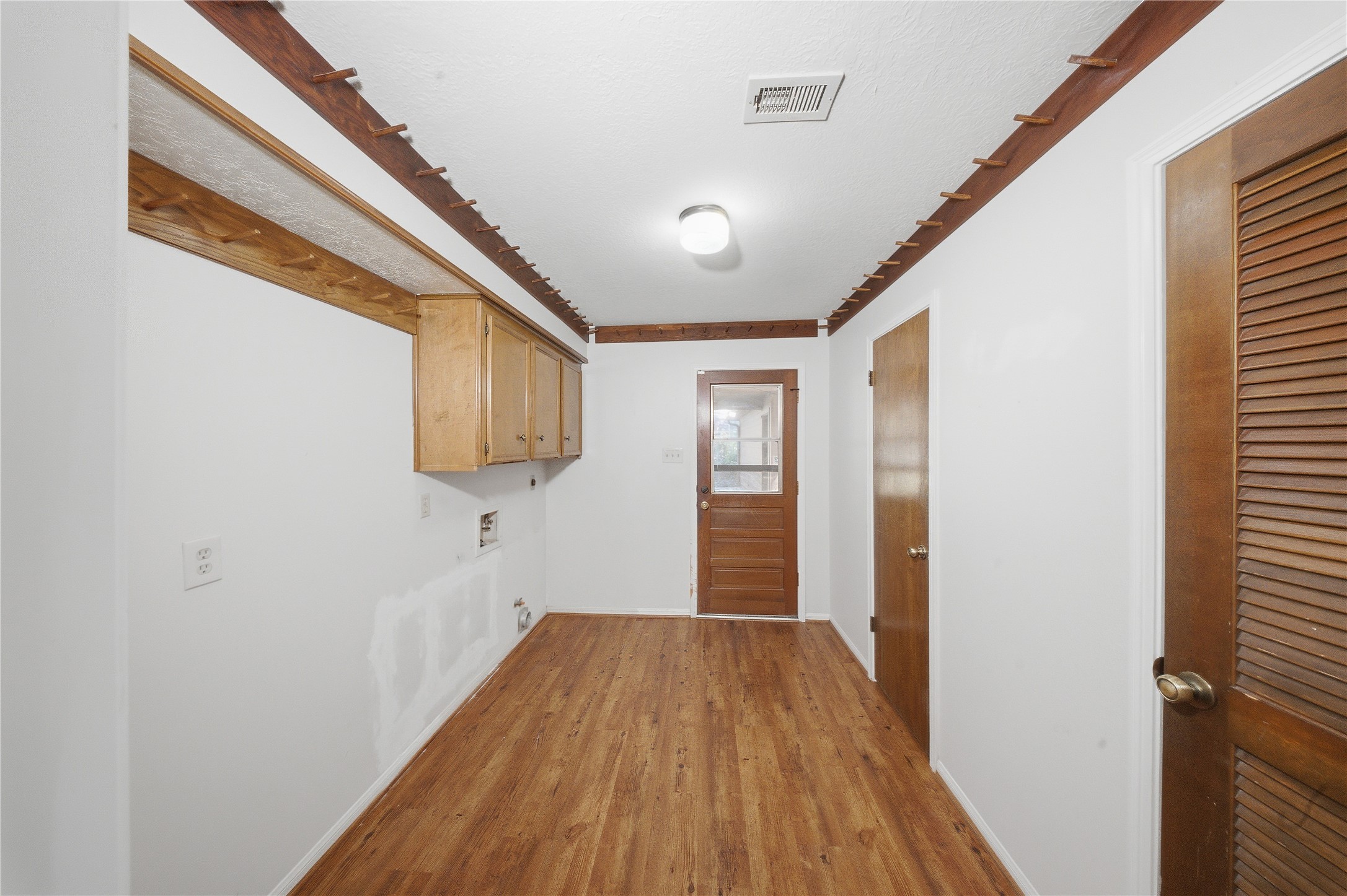 12806 Forest Meadow Drive Property Photo 12