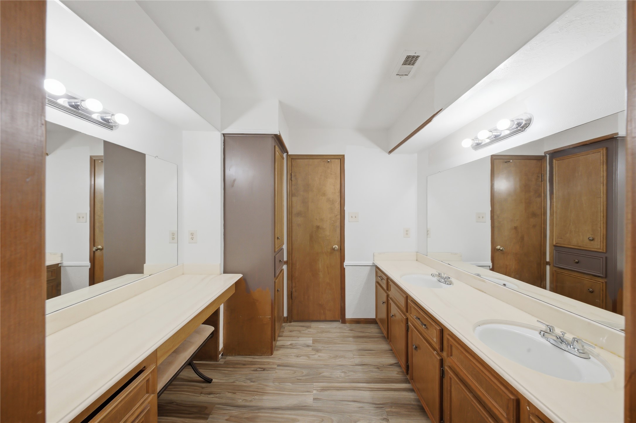 12806 Forest Meadow Drive Property Photo 21
