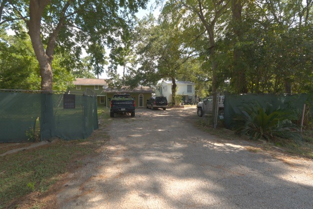 11128 Forrest Valley Drive Property Photo 1