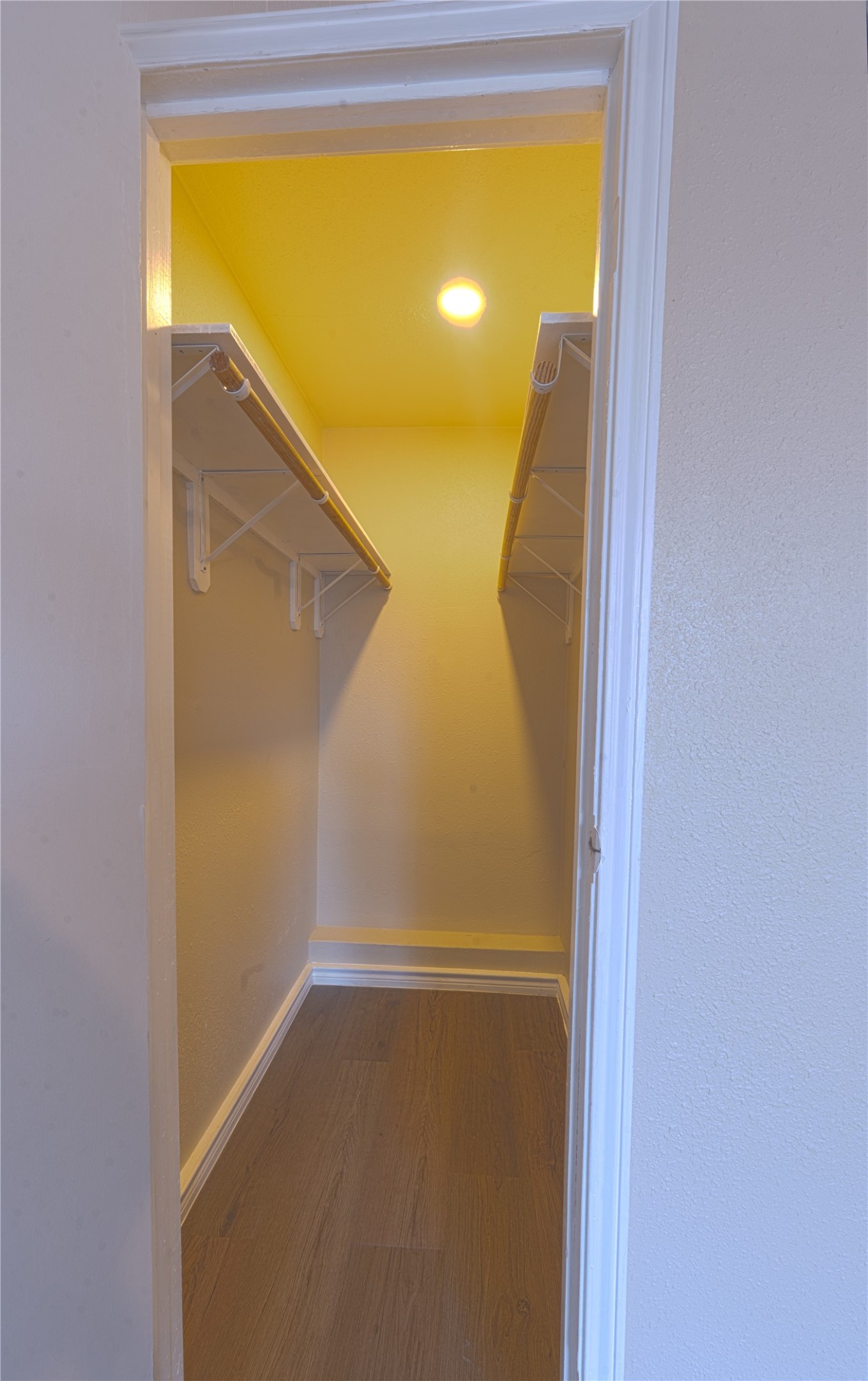 11128 Forrest Valley Drive Property Photo 2