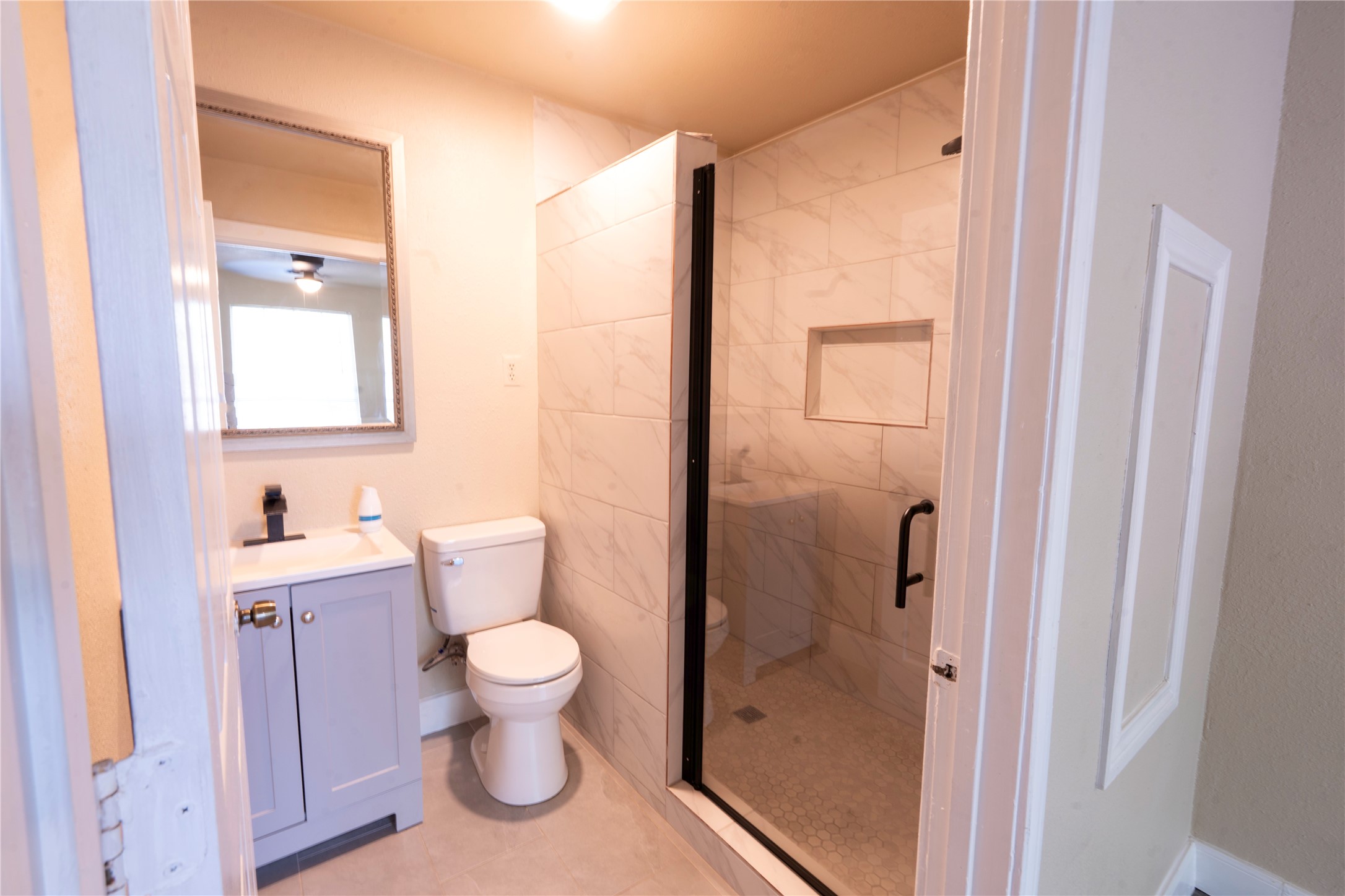 11128 Forrest Valley Drive Property Photo 8