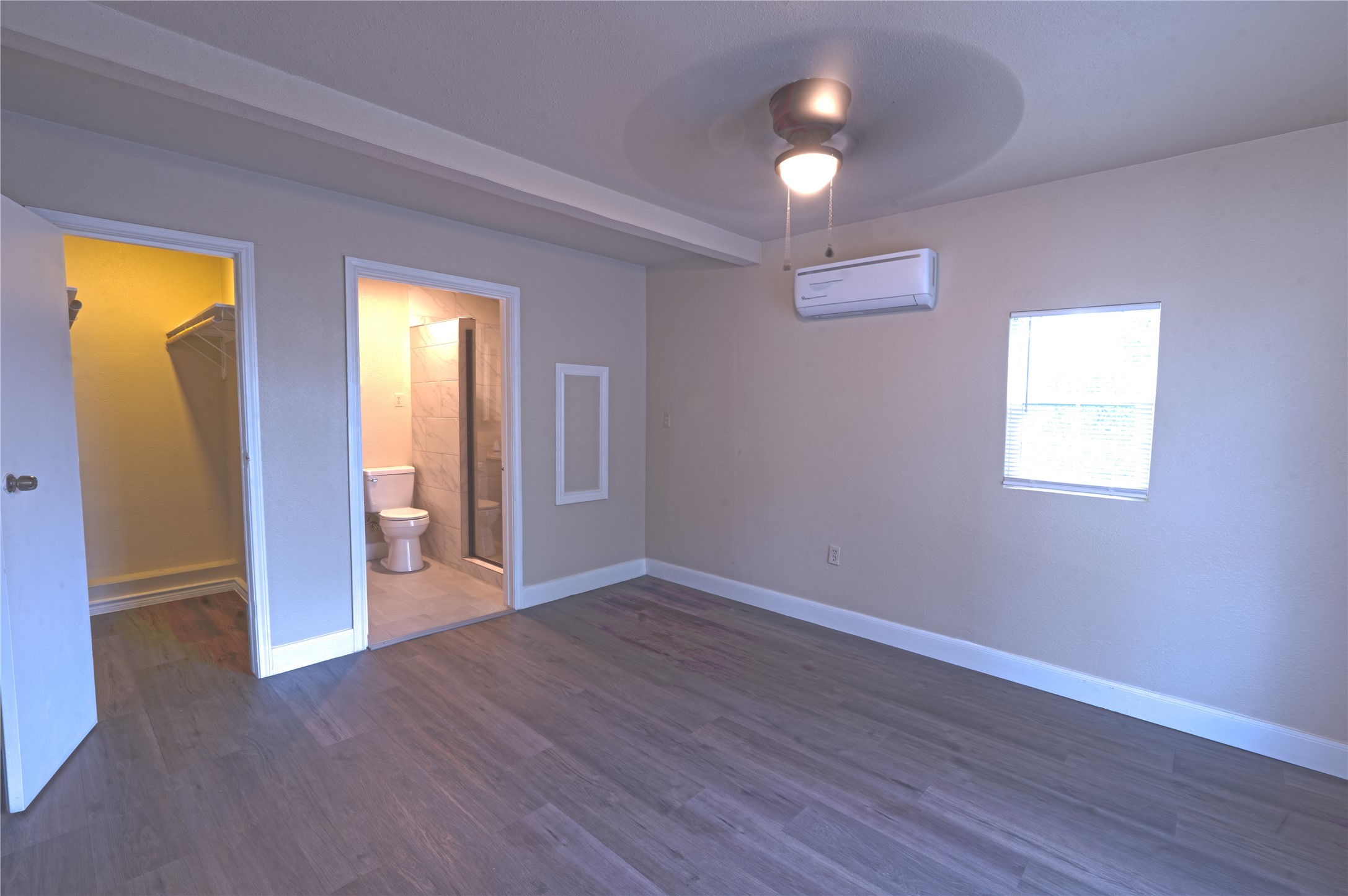 11128 Forrest Valley Drive Property Photo 17