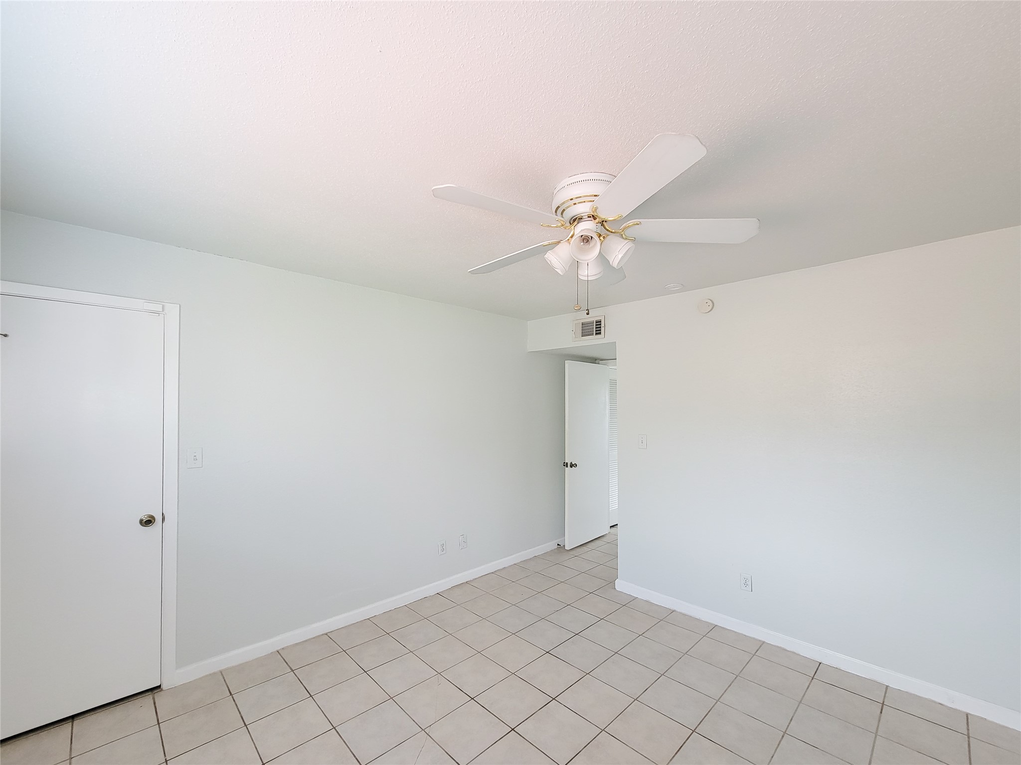6202 Skyline 32 Property Photo 15
