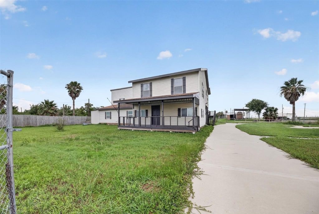 4606 Mallard Street Property Photo 1